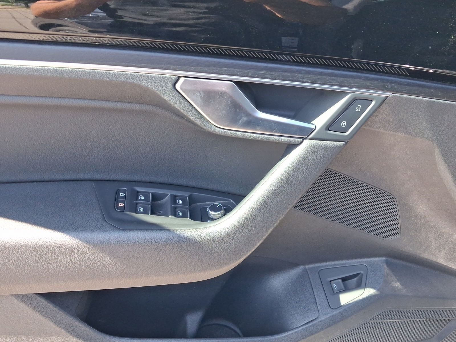 Volkswagen Touareg – Bild 8