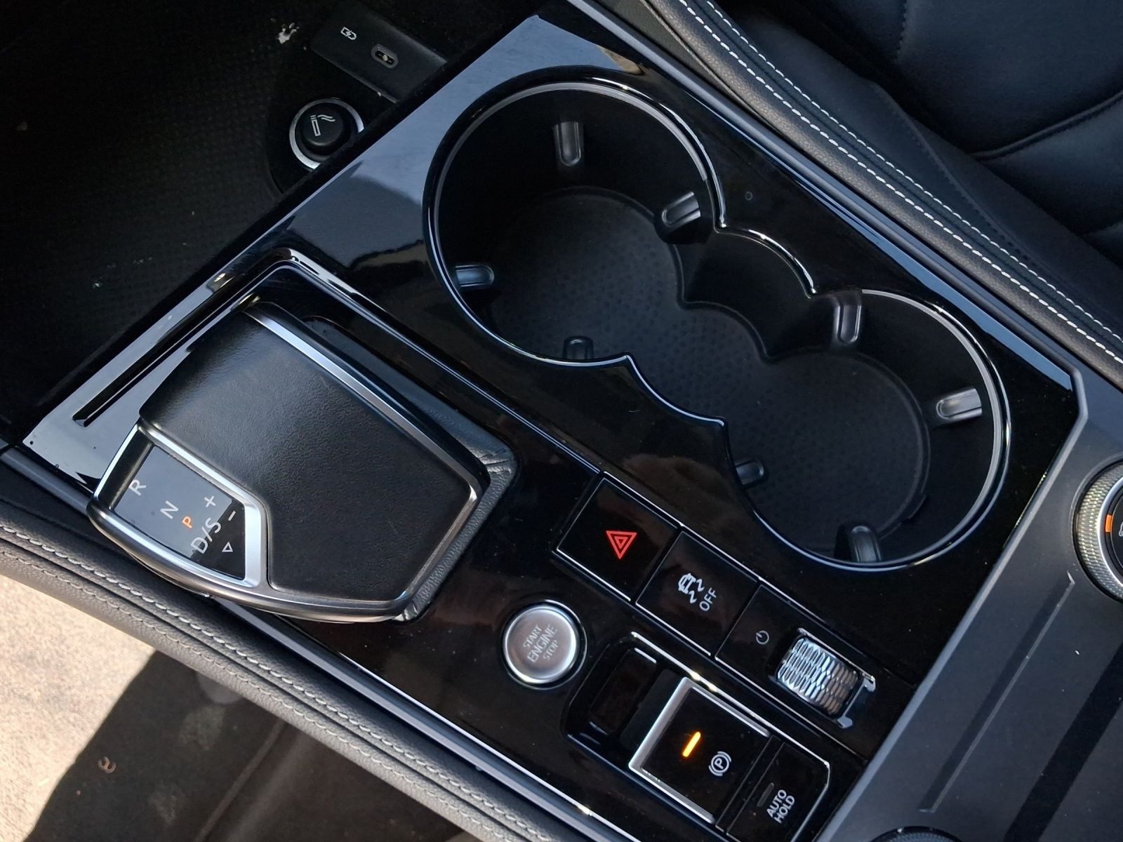 Volkswagen Touareg – Bild 11