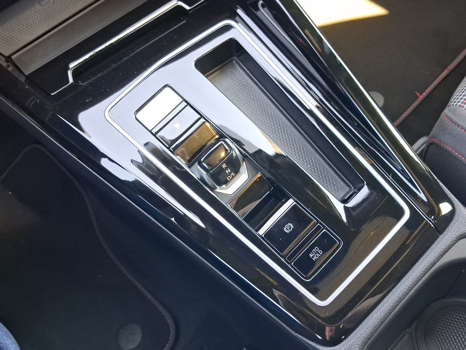 Volkswagen Golf GTI – Bild 11