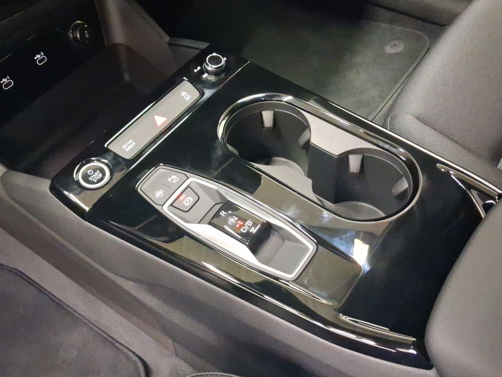 Audi A6 Sportback e-tron – Foto 11