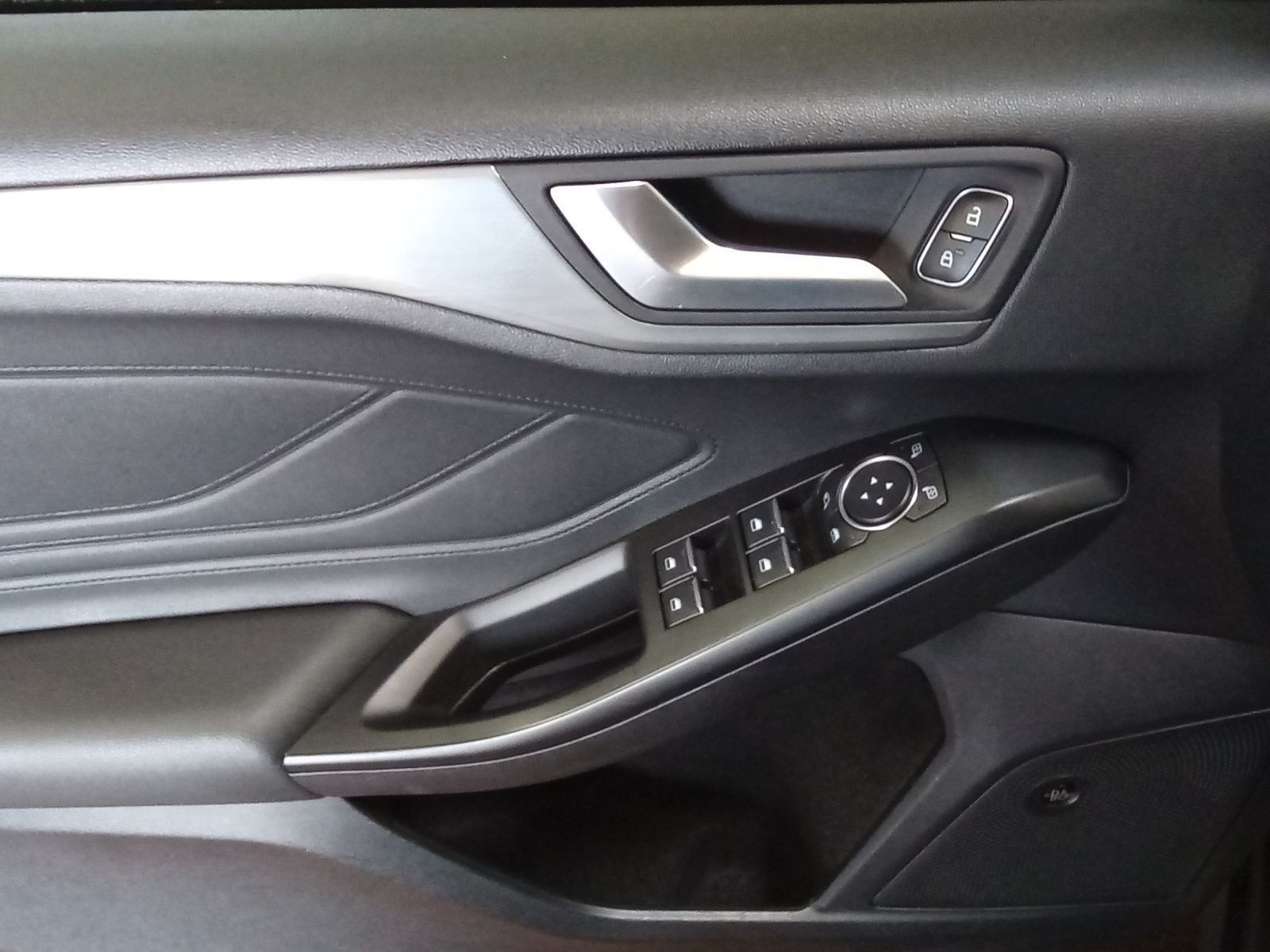 Ford Focus – Bild 8