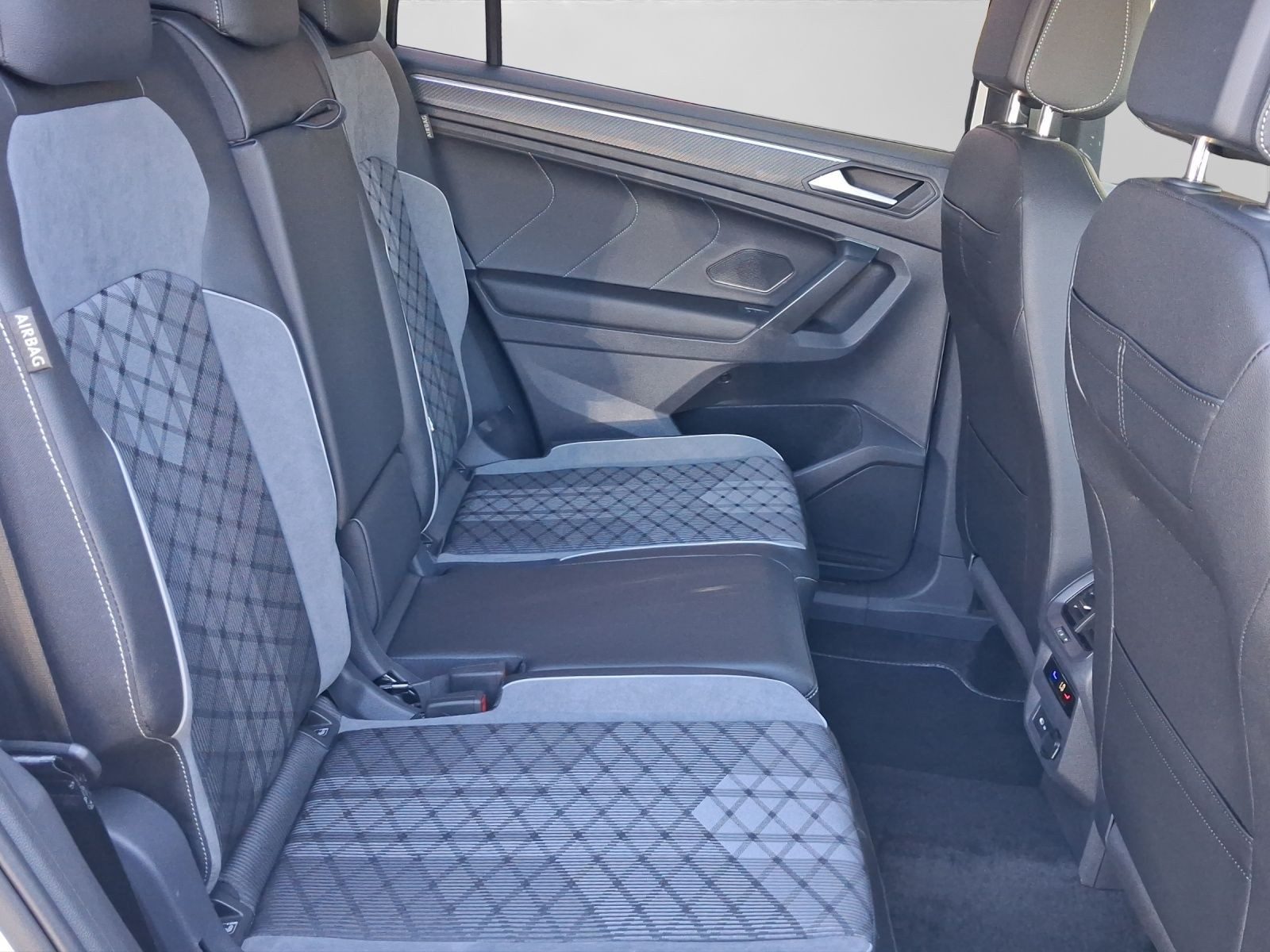 Volkswagen Tiguan Allspace – Bild 6