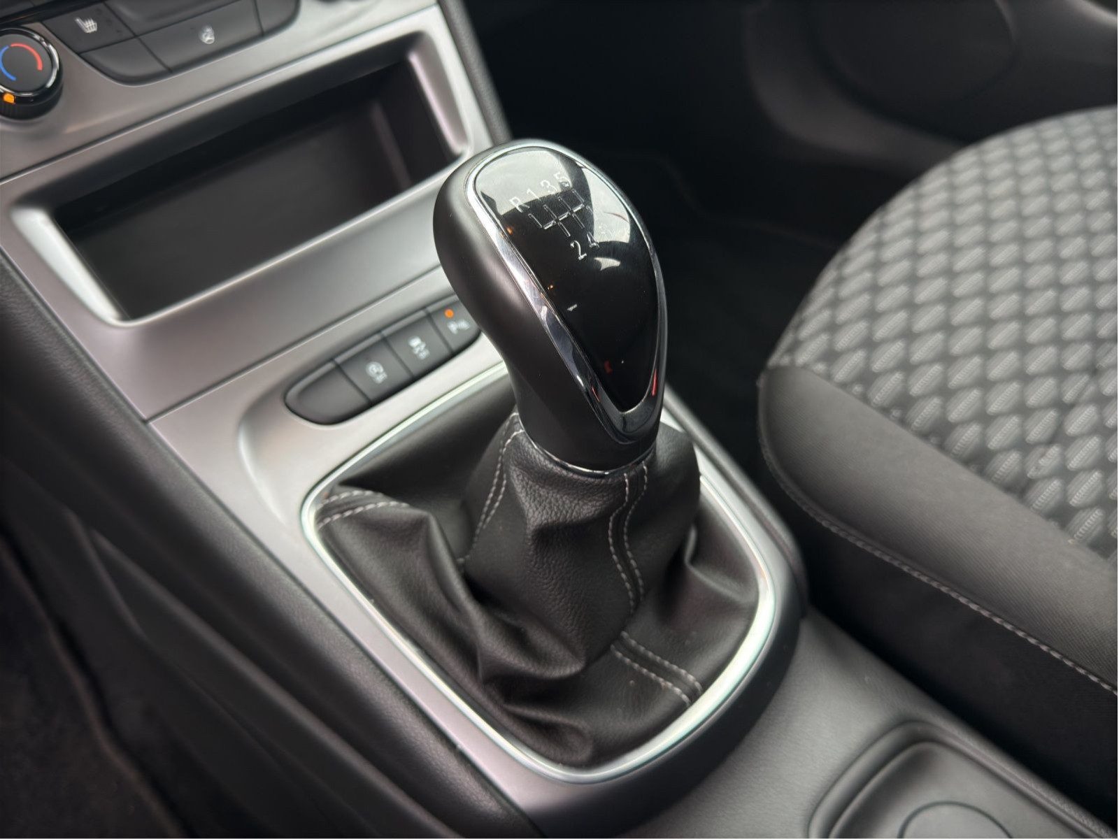 Opel Astra – Bild 11