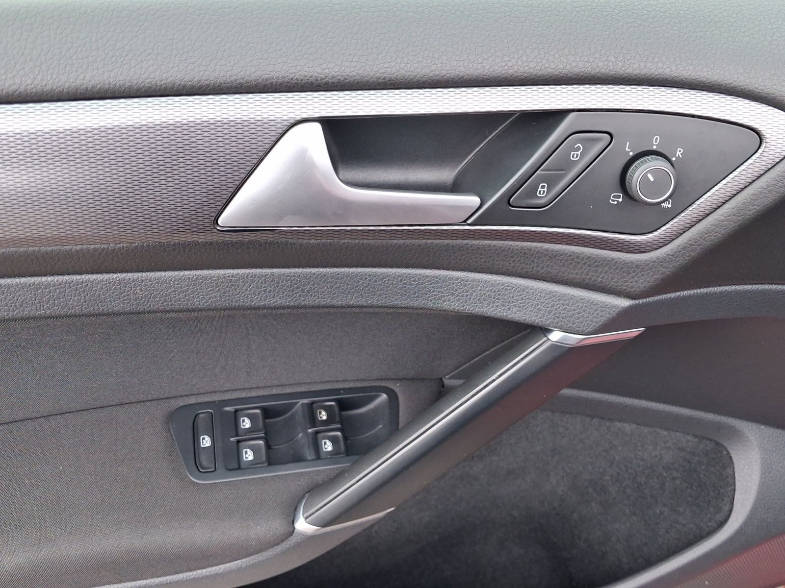 Volkswagen Golf – Foto 8