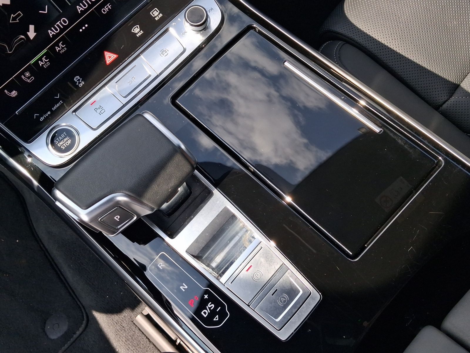 Audi A8 – Bild 11