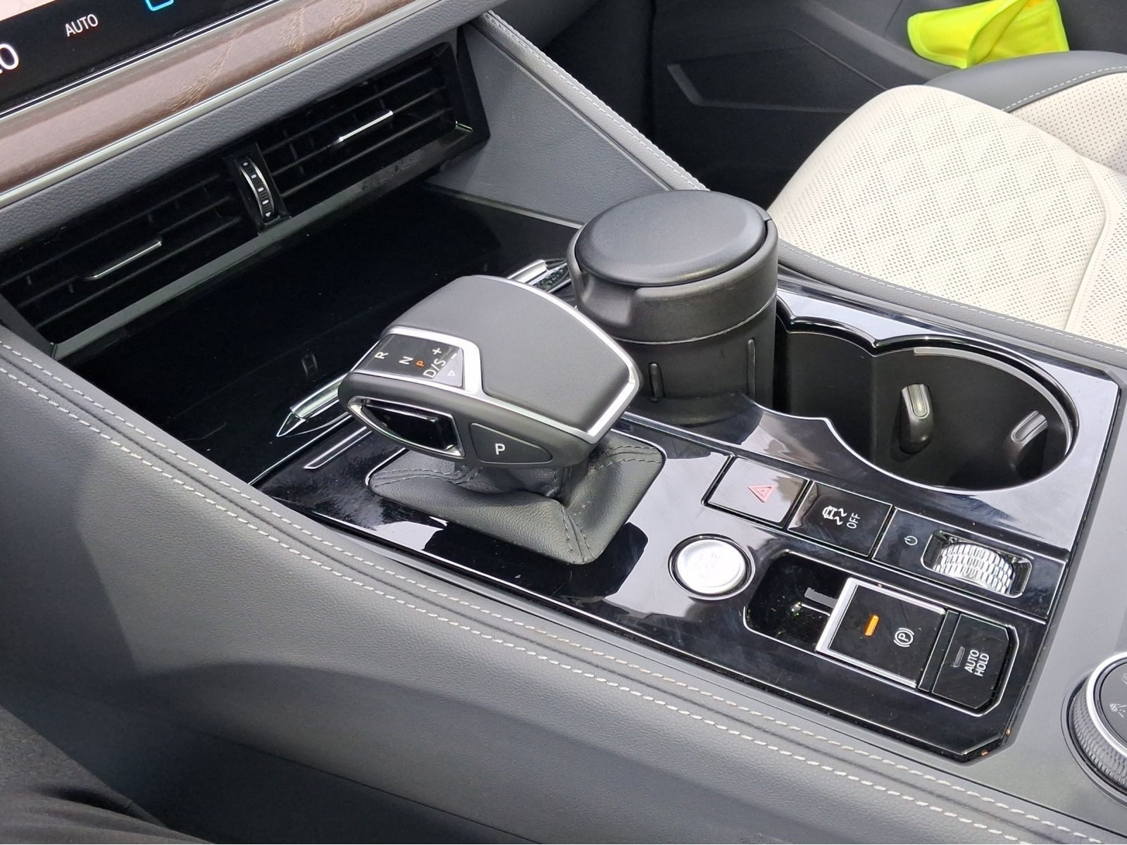 Volkswagen Touareg – Bild 10