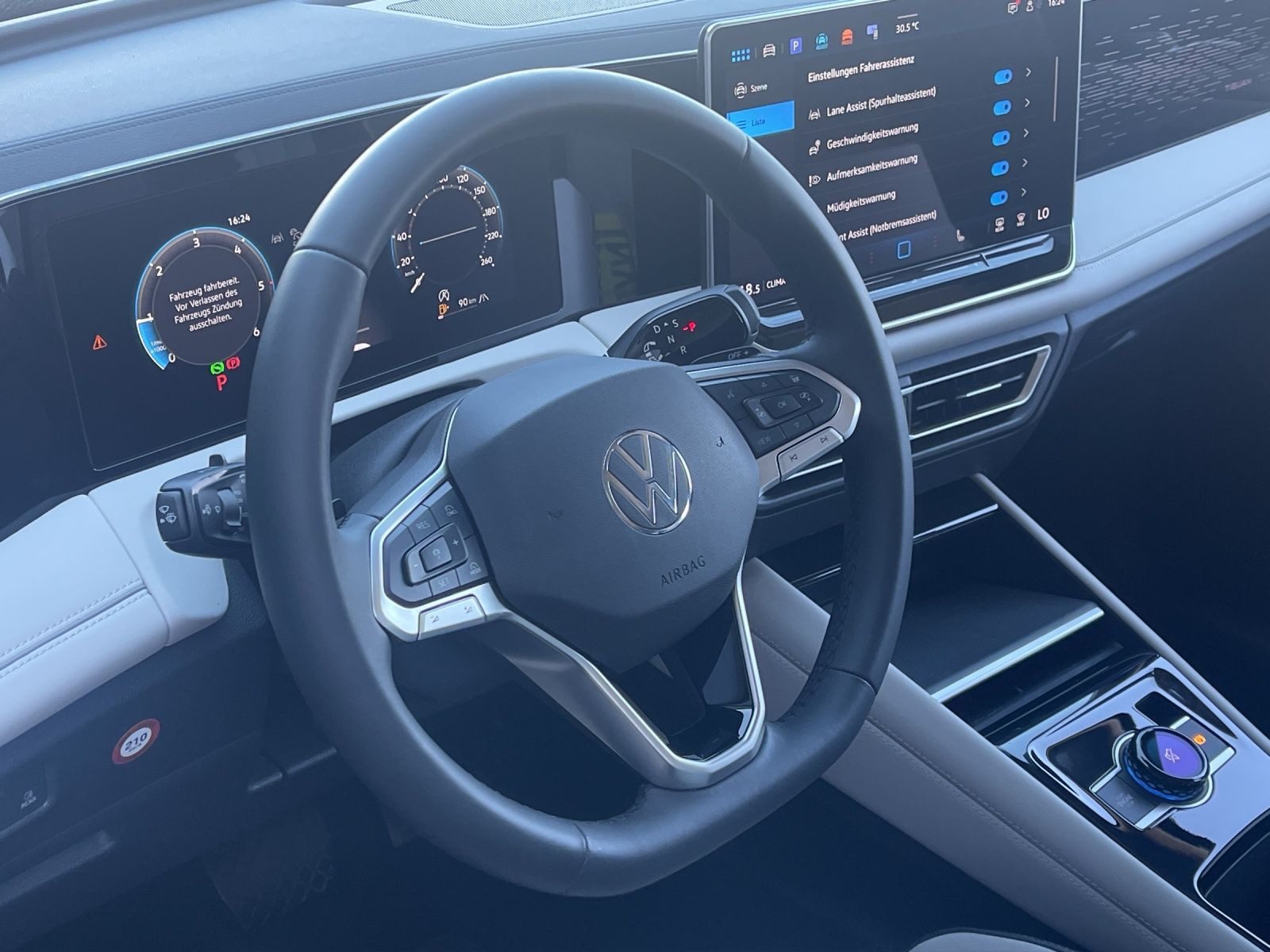 Volkswagen Tiguan – Bild 9