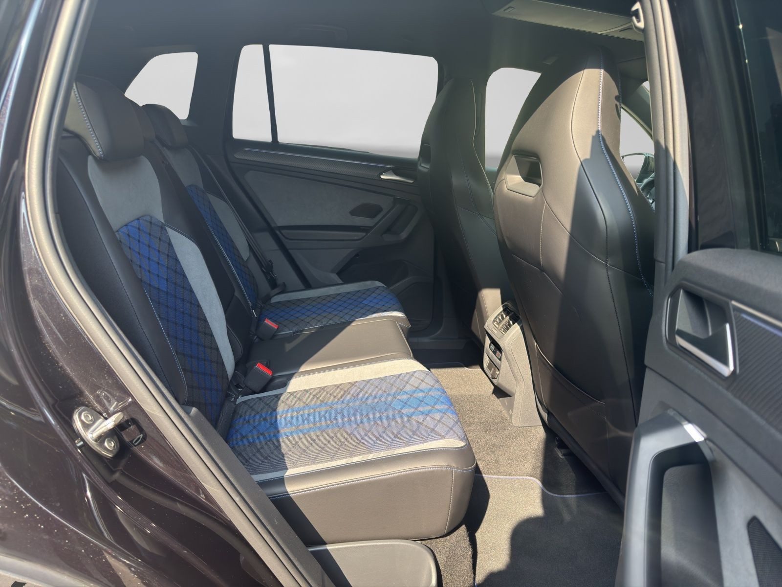 Volkswagen Tiguan – Bild 6