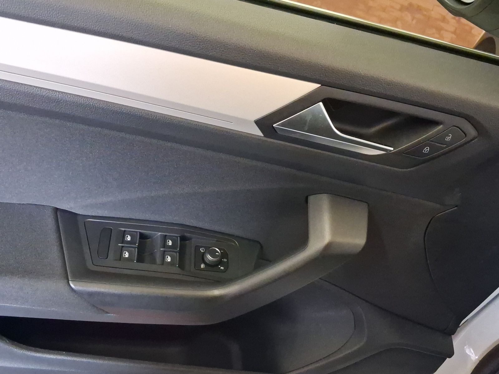 Volkswagen T-Roc Cabriolet – Bild 8