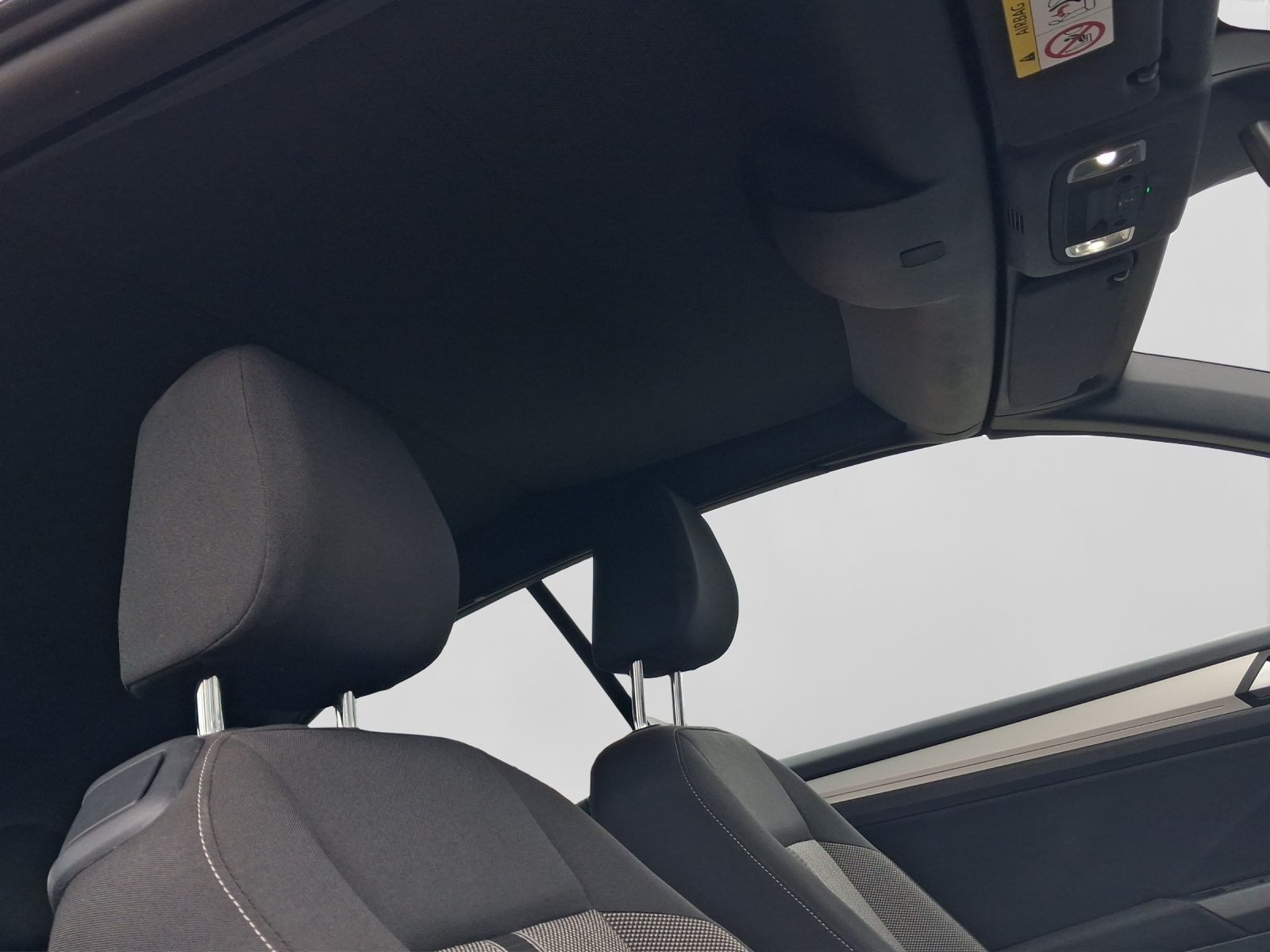 Volkswagen T-Roc Cabriolet – Bild 18