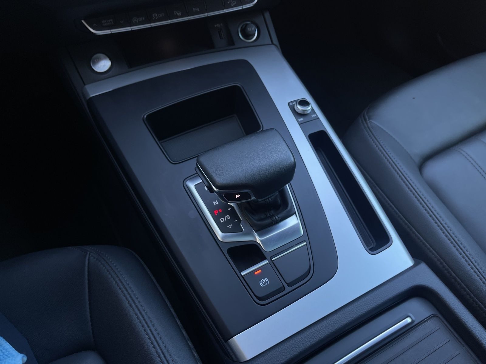 Audi Q5 Sportback – Foto 11