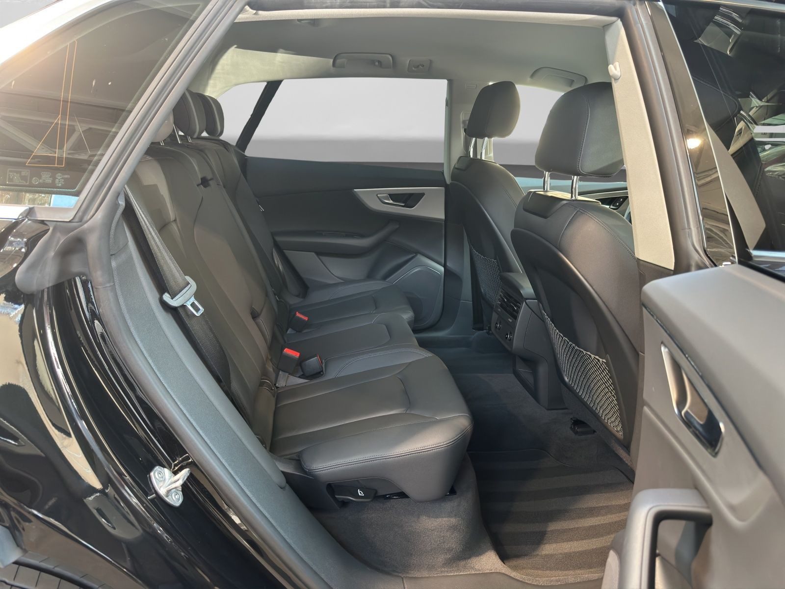 Audi Q8 – Foto 6