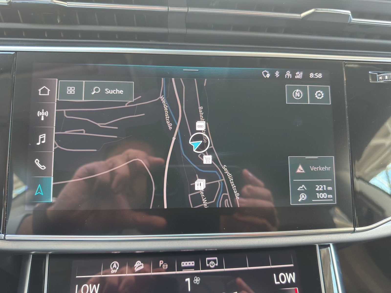 Audi Q8 – Foto 13
