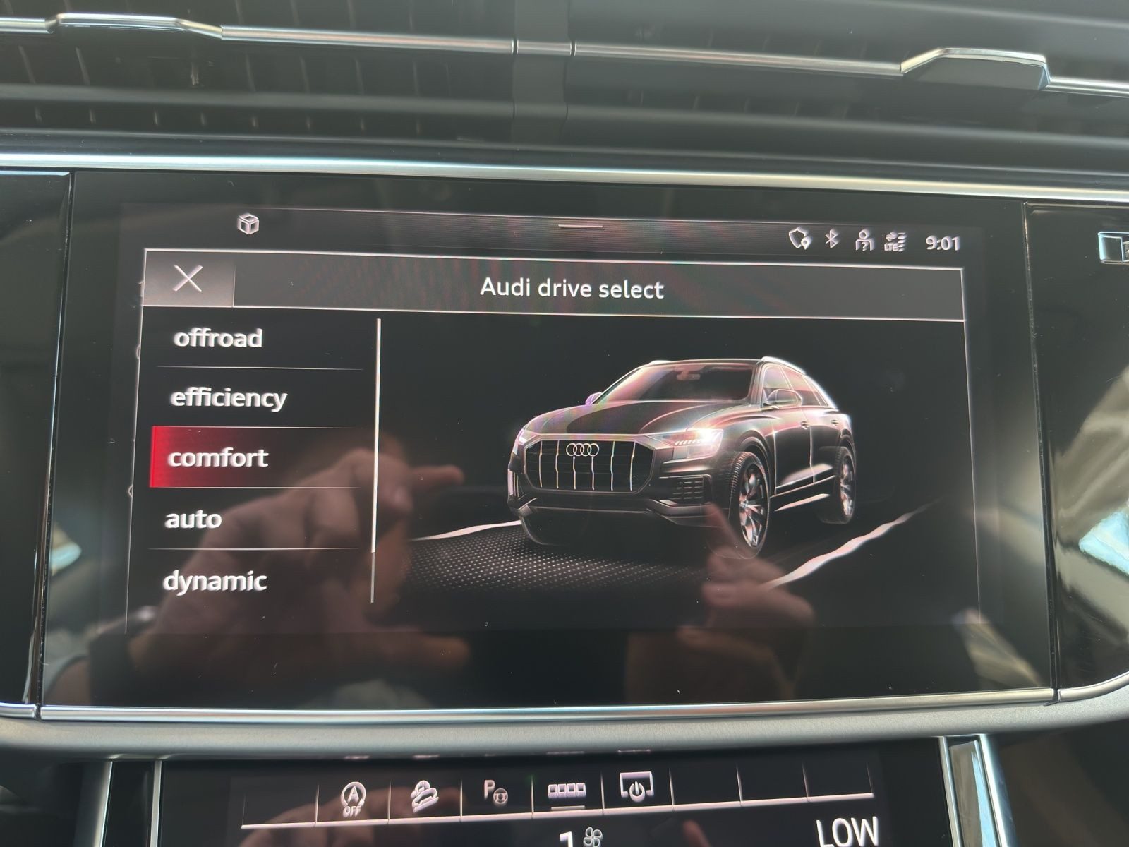 Audi Q8 – Foto 16
