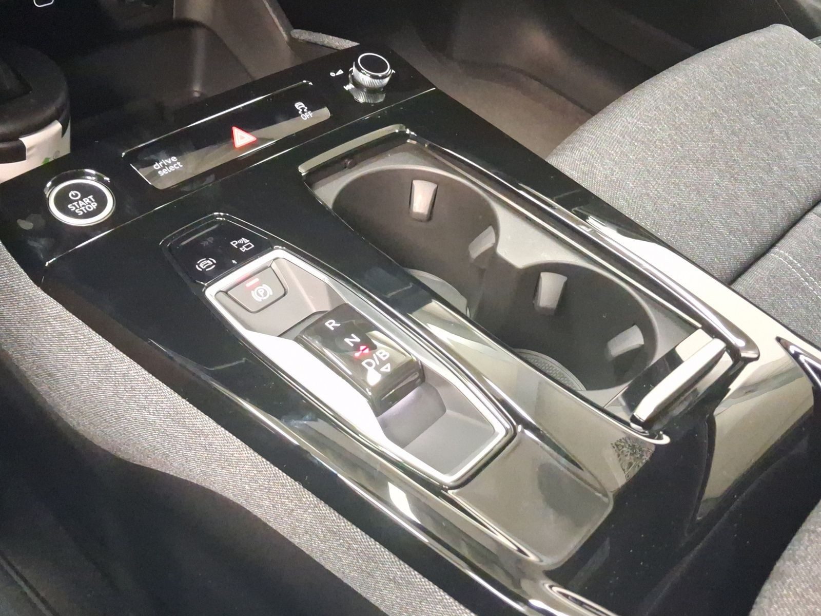 Audi Q6 e-tron – Bild 11