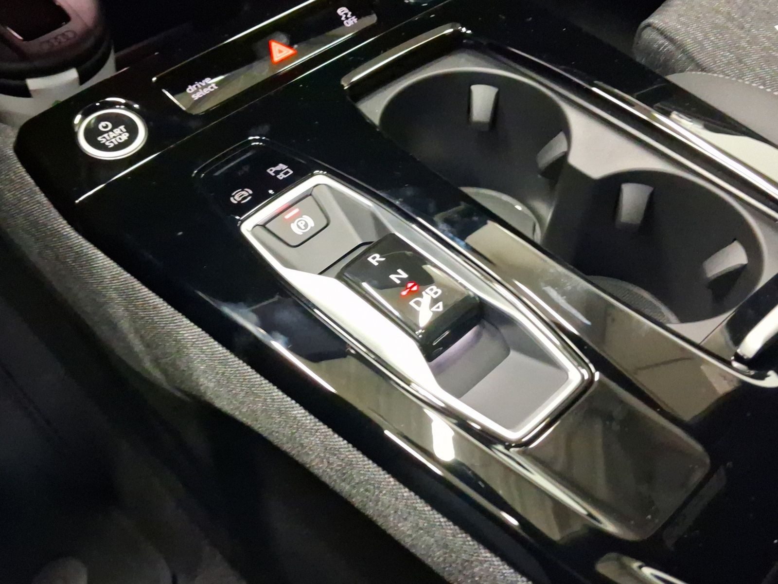 Audi Q6 e-tron – Bild 11