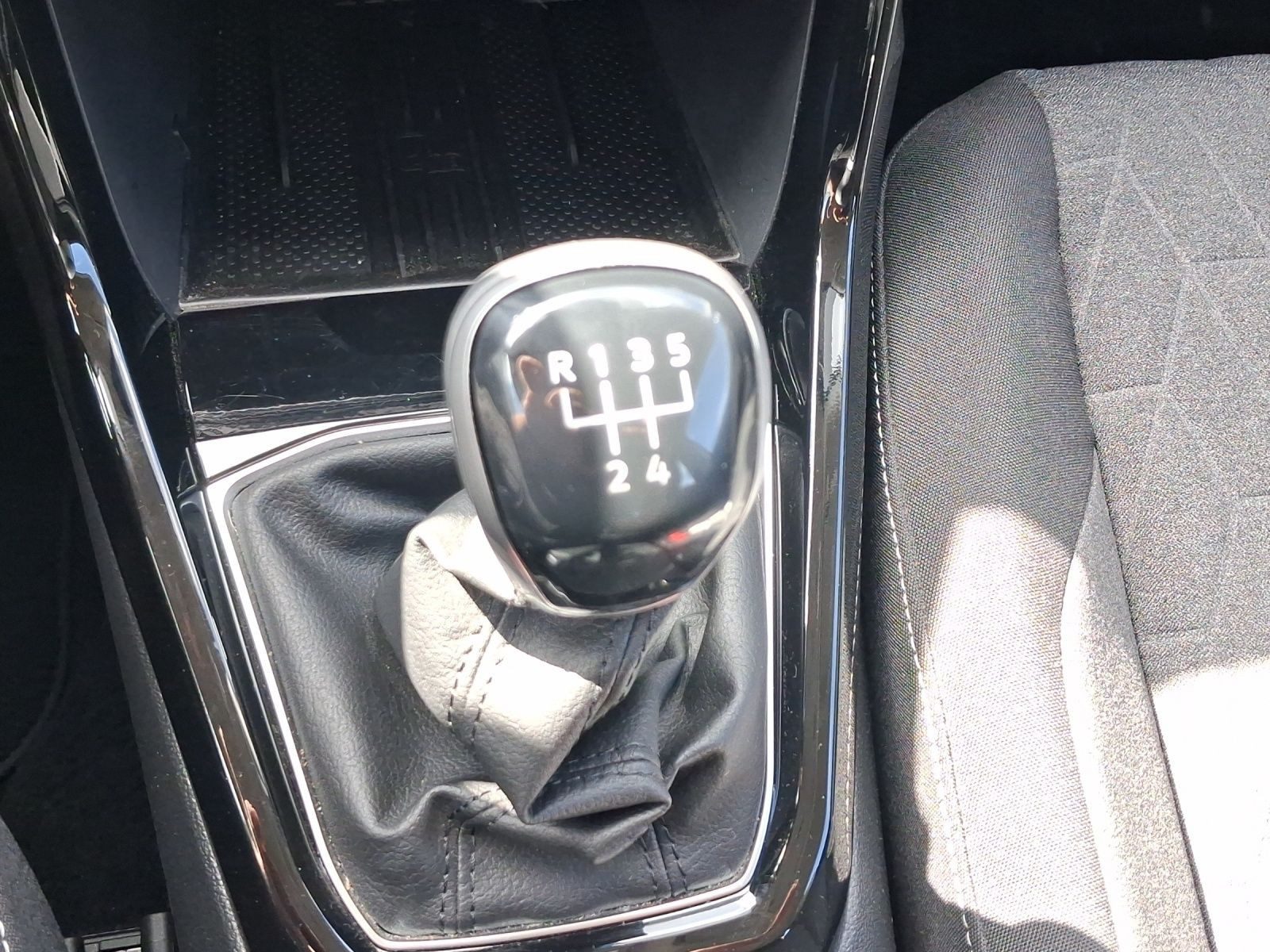 Volkswagen T-Cross – Bild 11