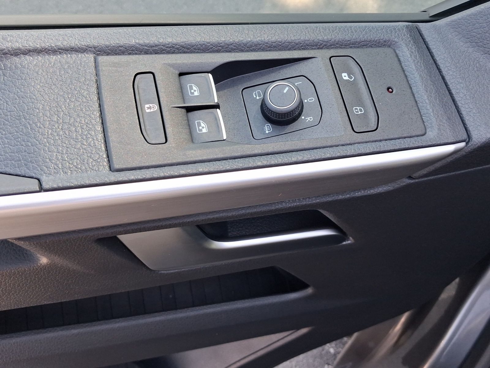 Volkswagen T6.1 California – Bild 8
