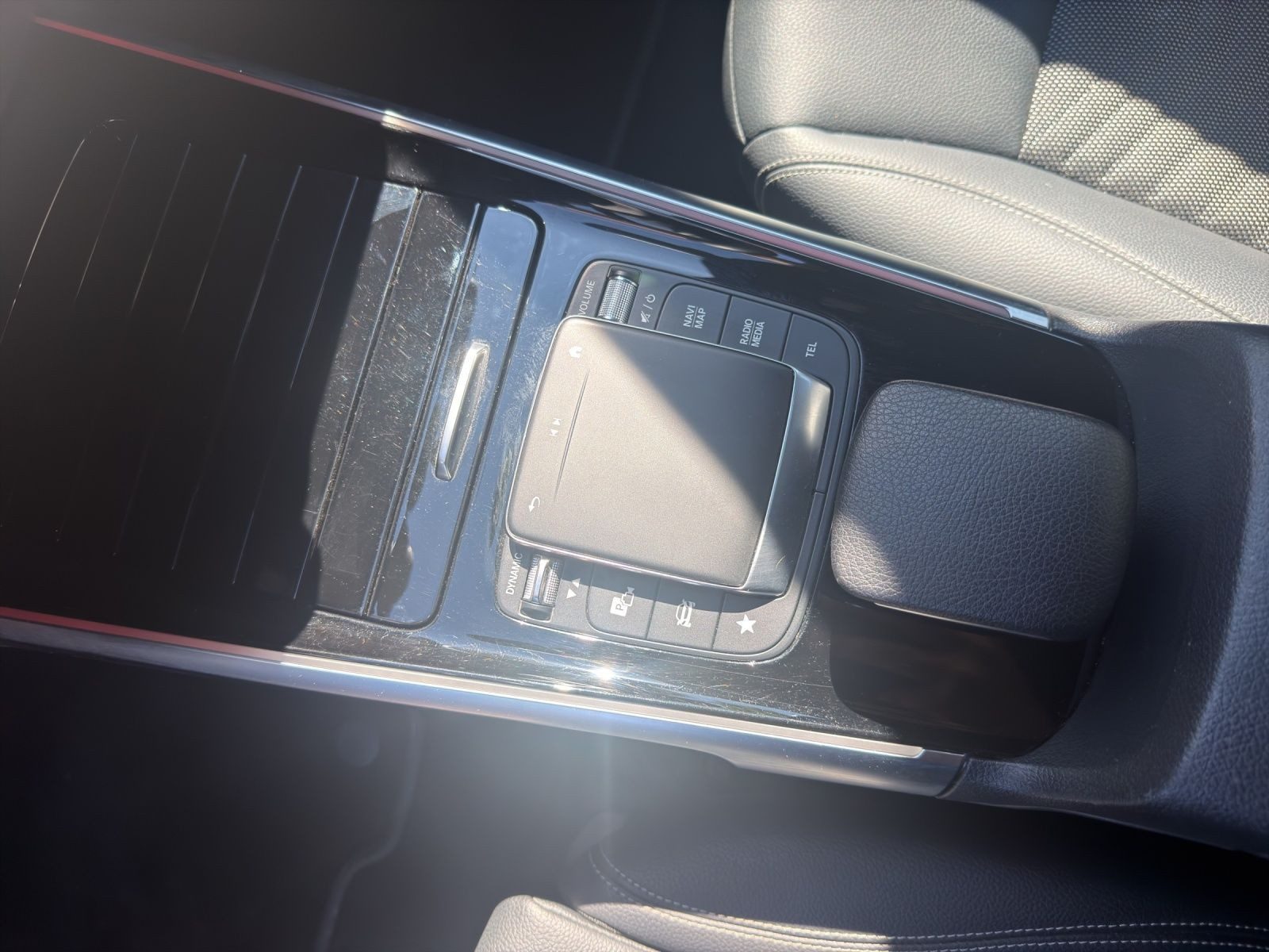 Mercedes-Benz EQB – Foto 11