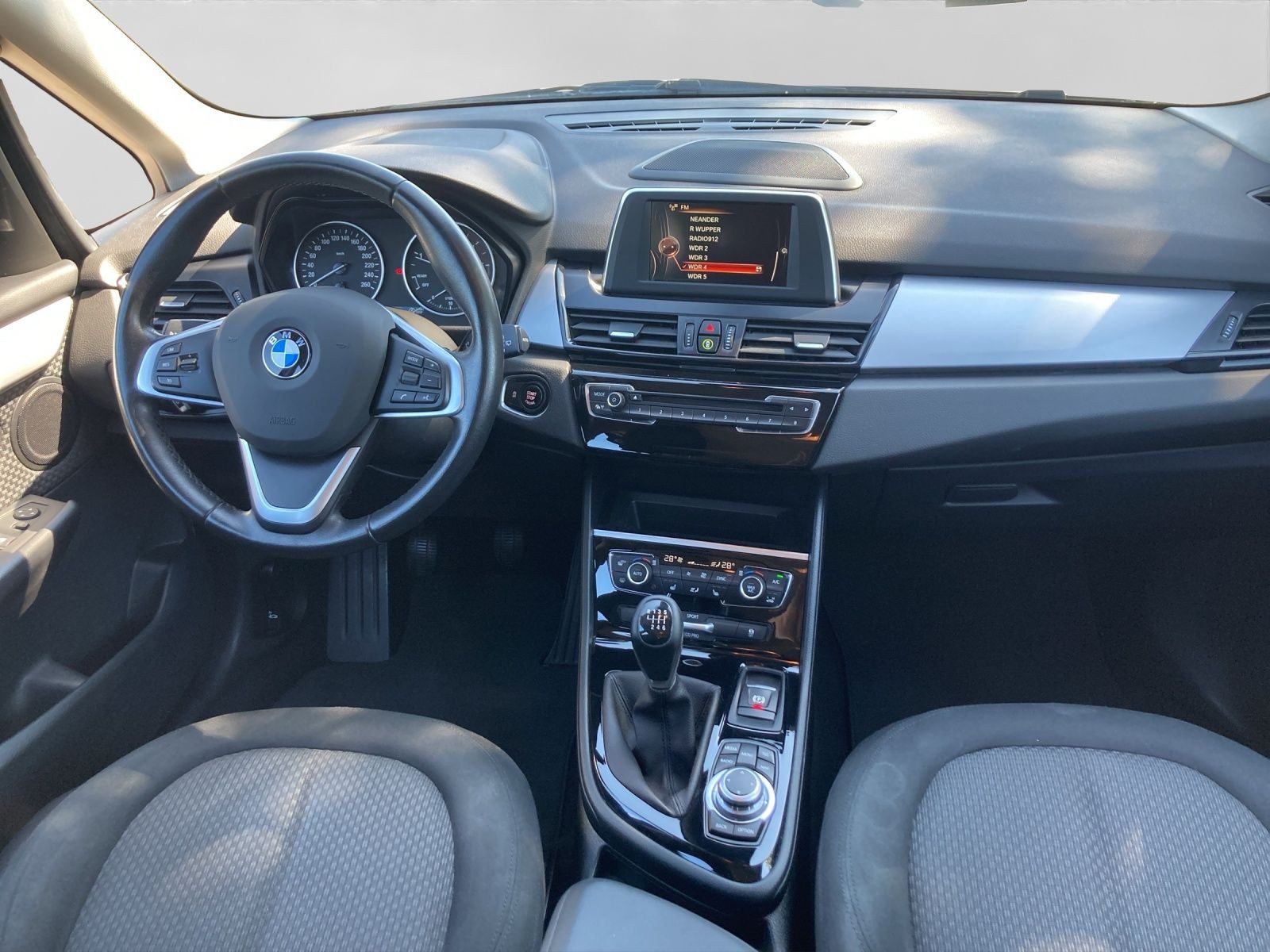 BMW 218d – Bild 5
