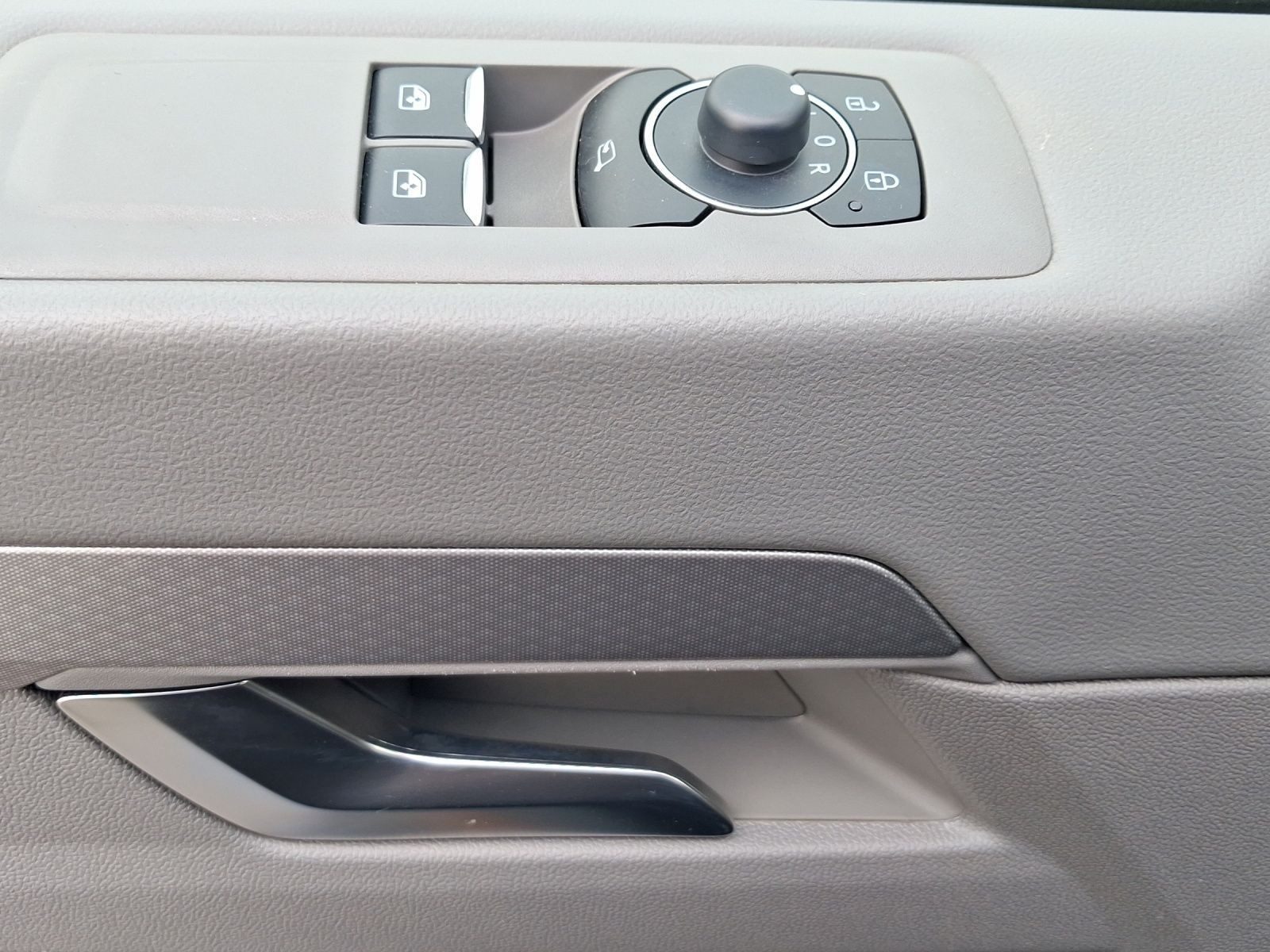 Volkswagen e-Caravelle – Foto 8