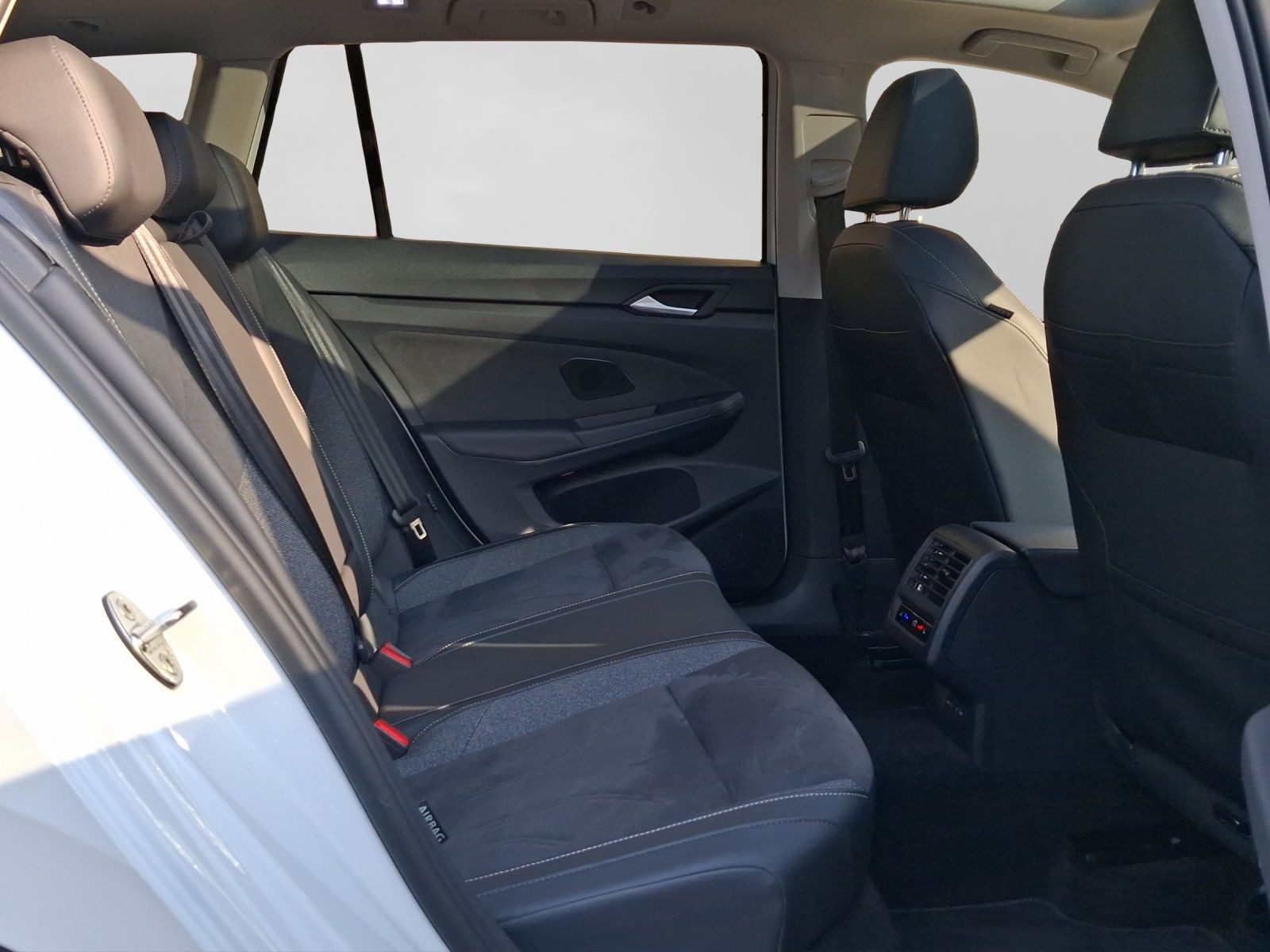 Volkswagen Golf Variant – Foto 6
