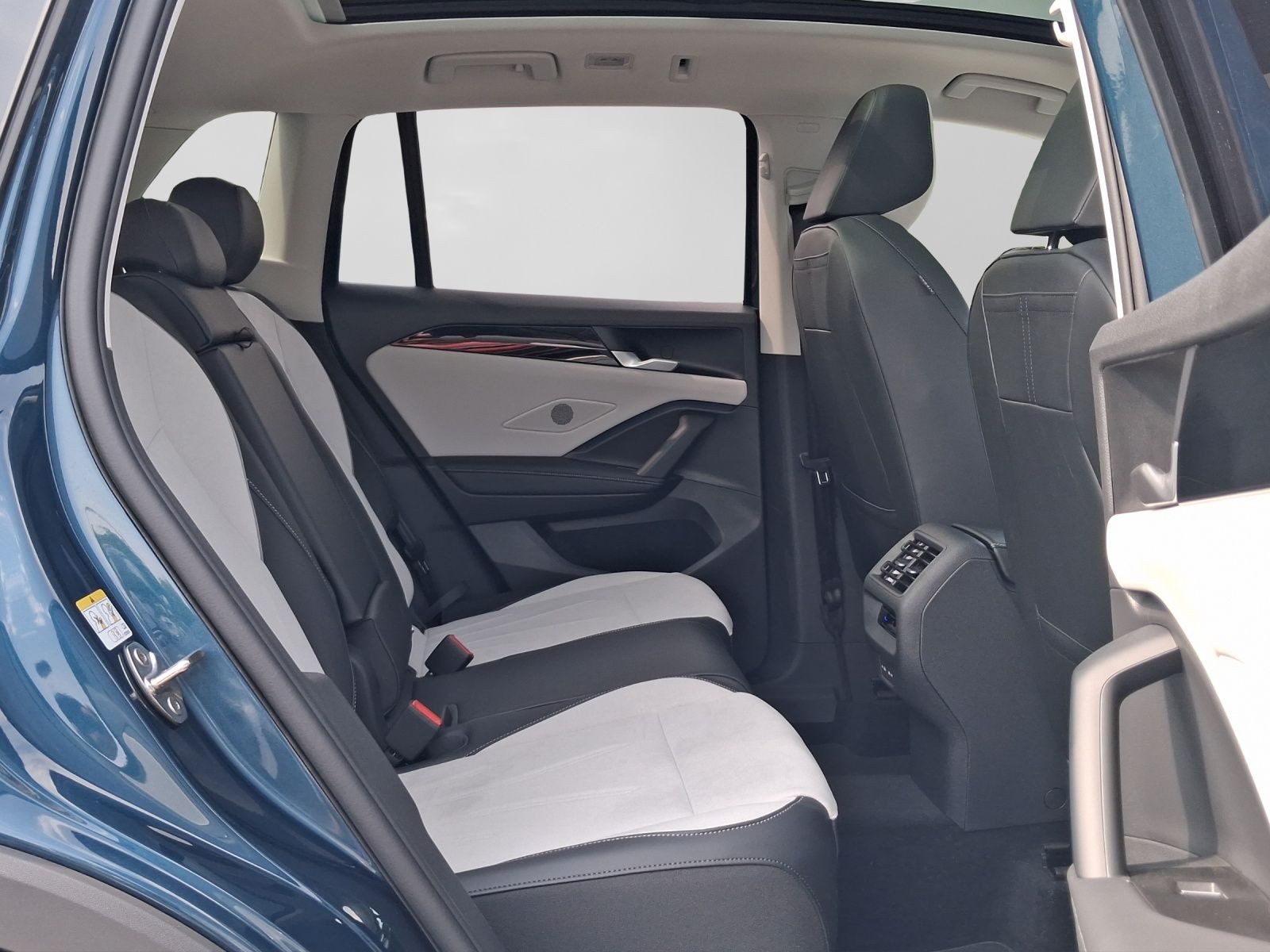 Volkswagen Tiguan – Bild 6