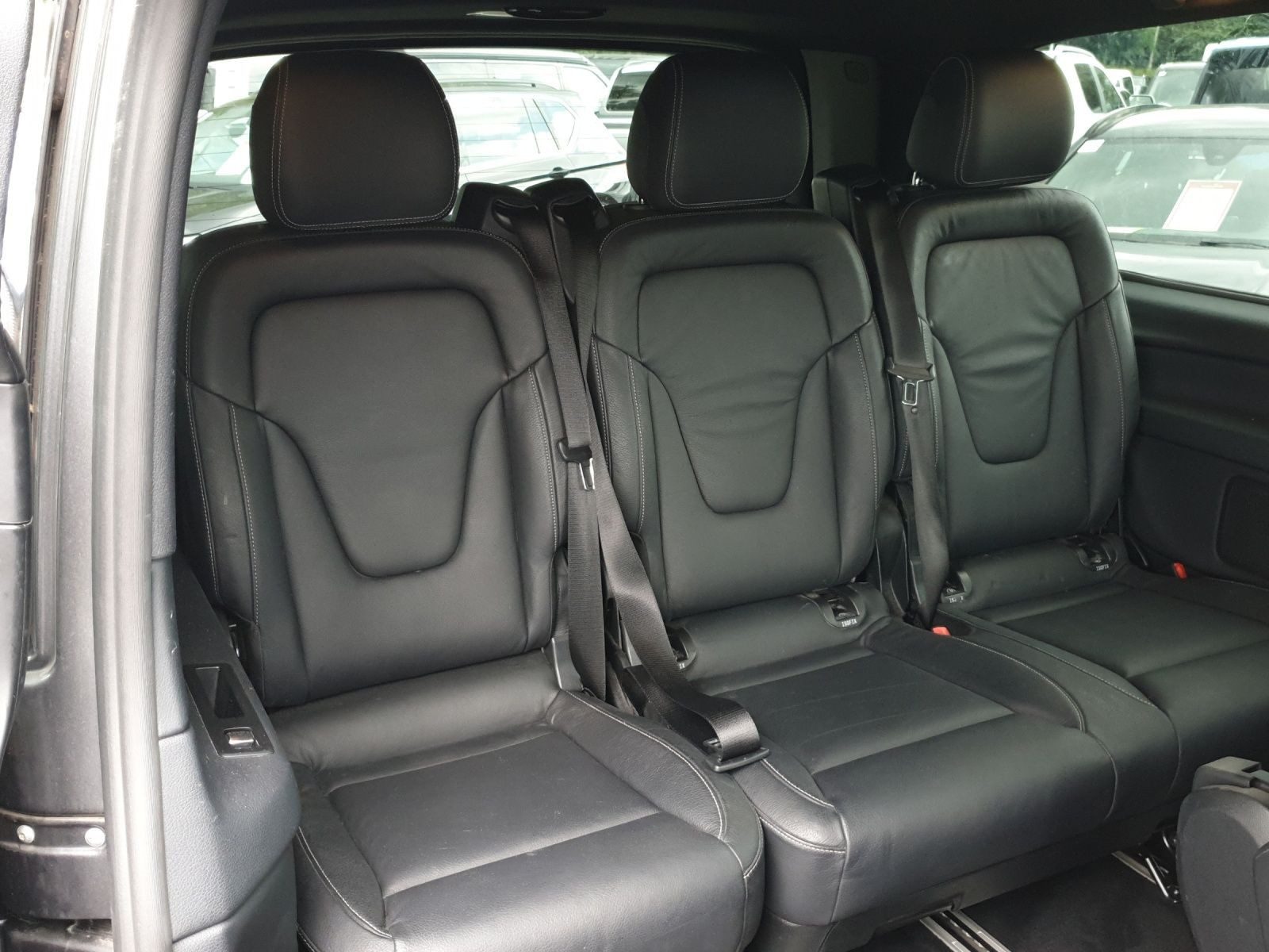 Mercedes-Benz V 250 – Bild 17