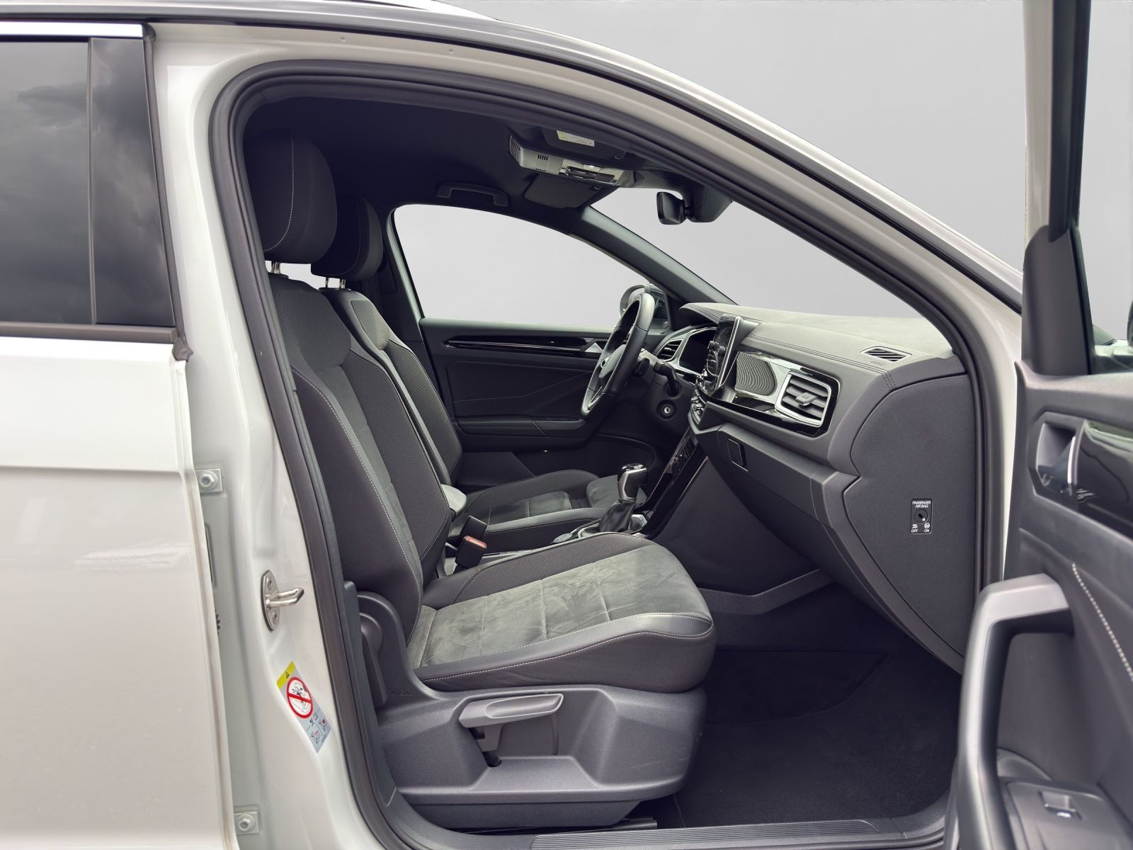 Volkswagen T-Roc – Foto 4