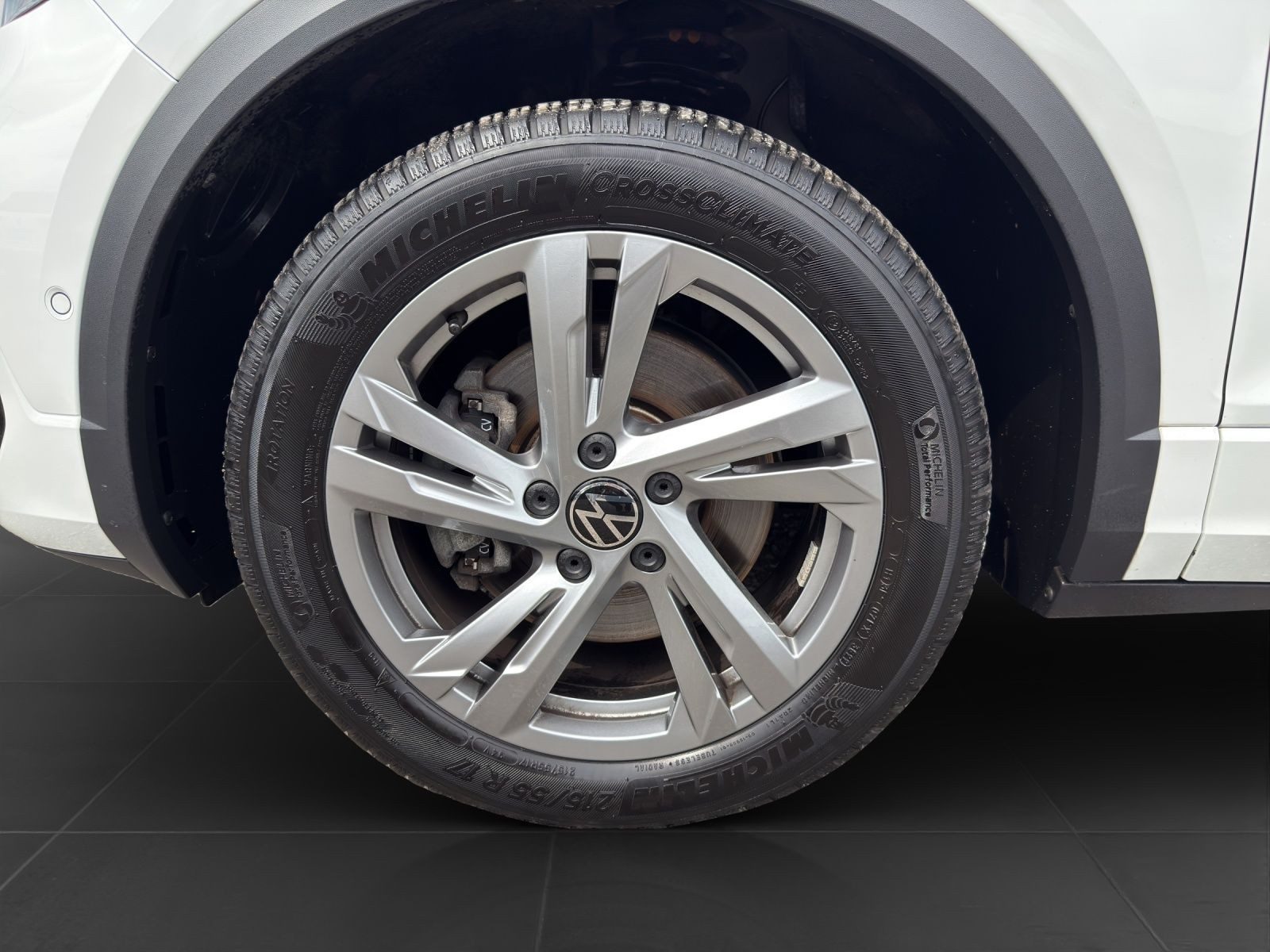 Volkswagen T-Roc – Foto 7