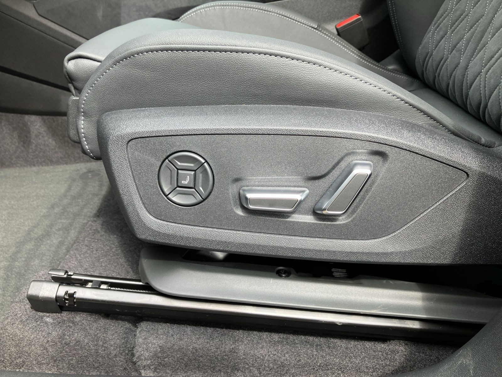 Audi Q6 e-tron – Bild 20