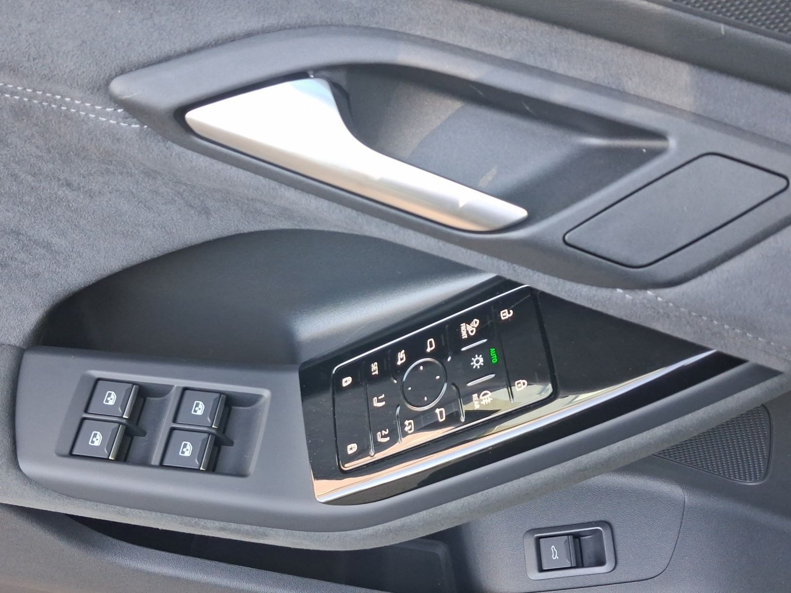 Audi Q6 e-tron – Bild 8