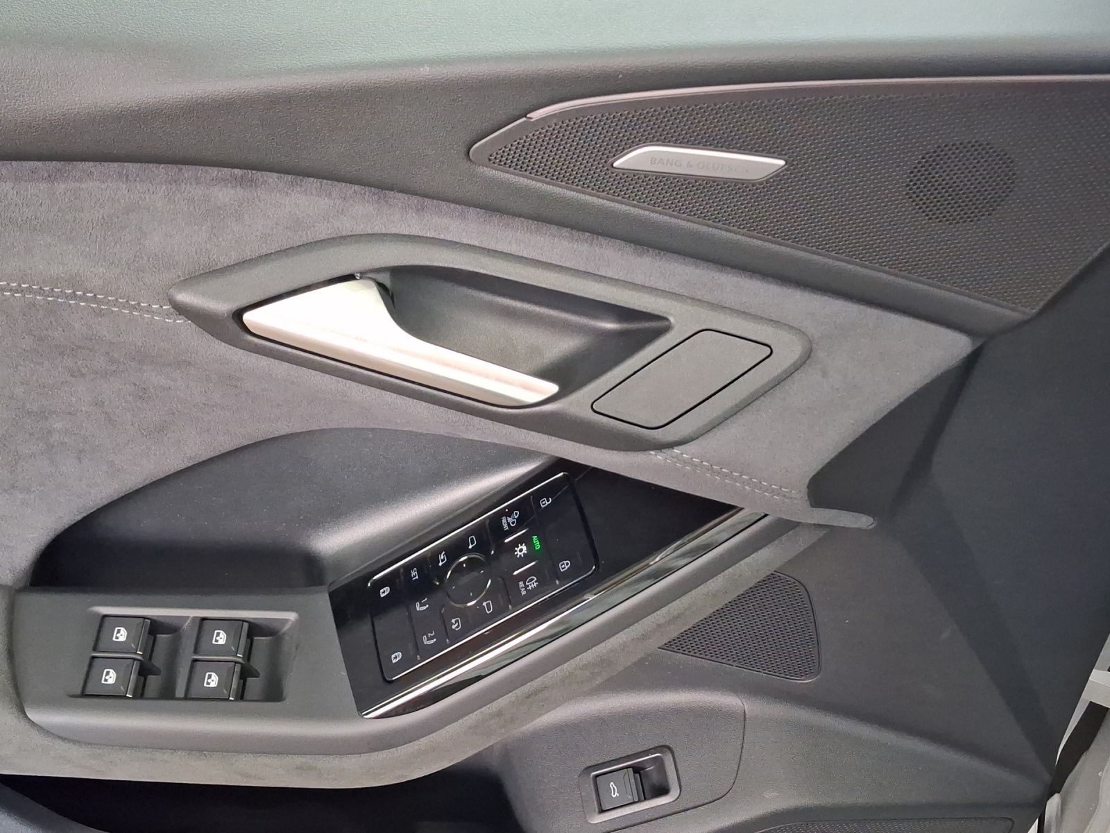 Audi Q6 e-tron – Bild 8