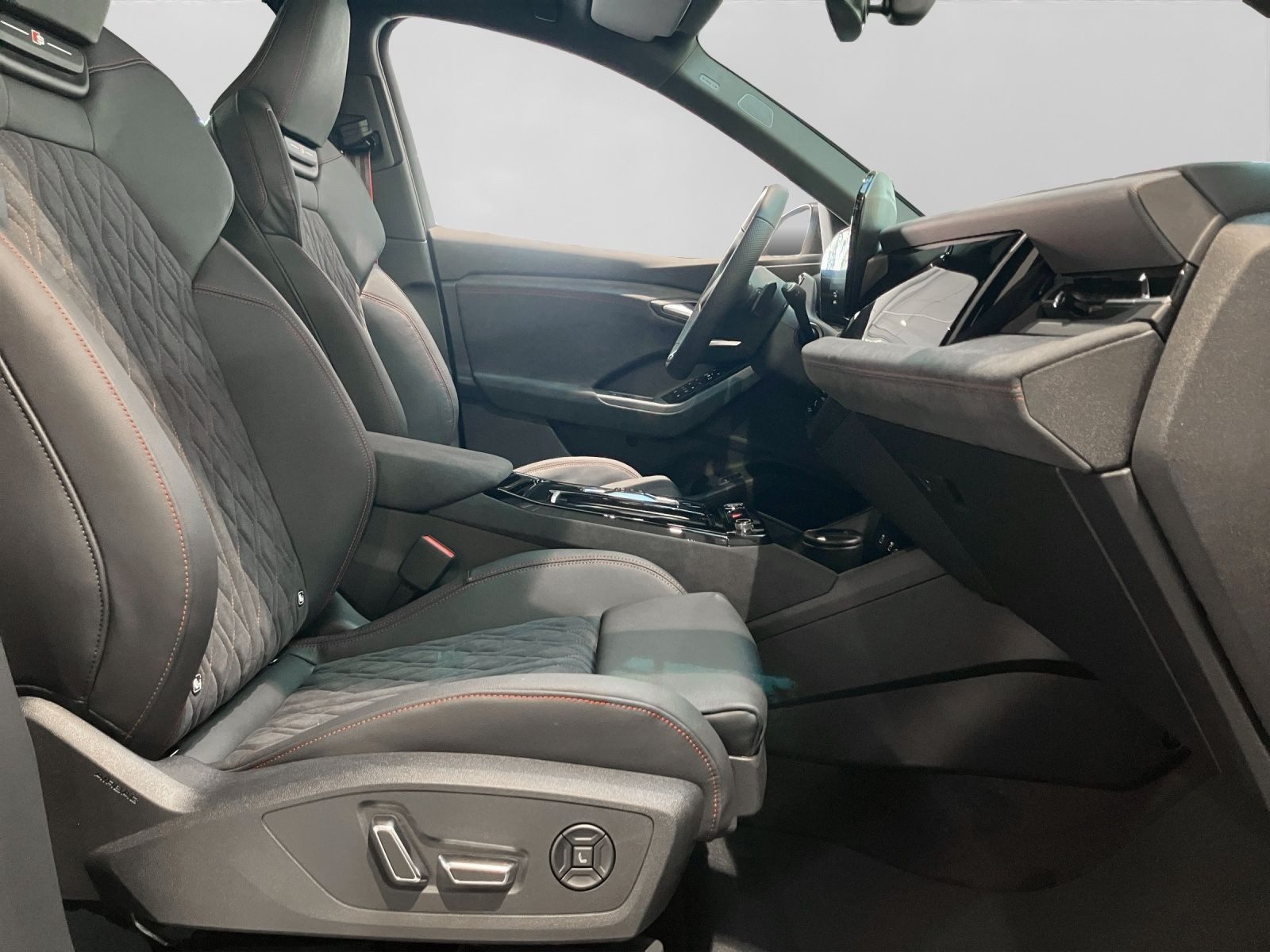 Audi Q6 e-tron – Bild 4