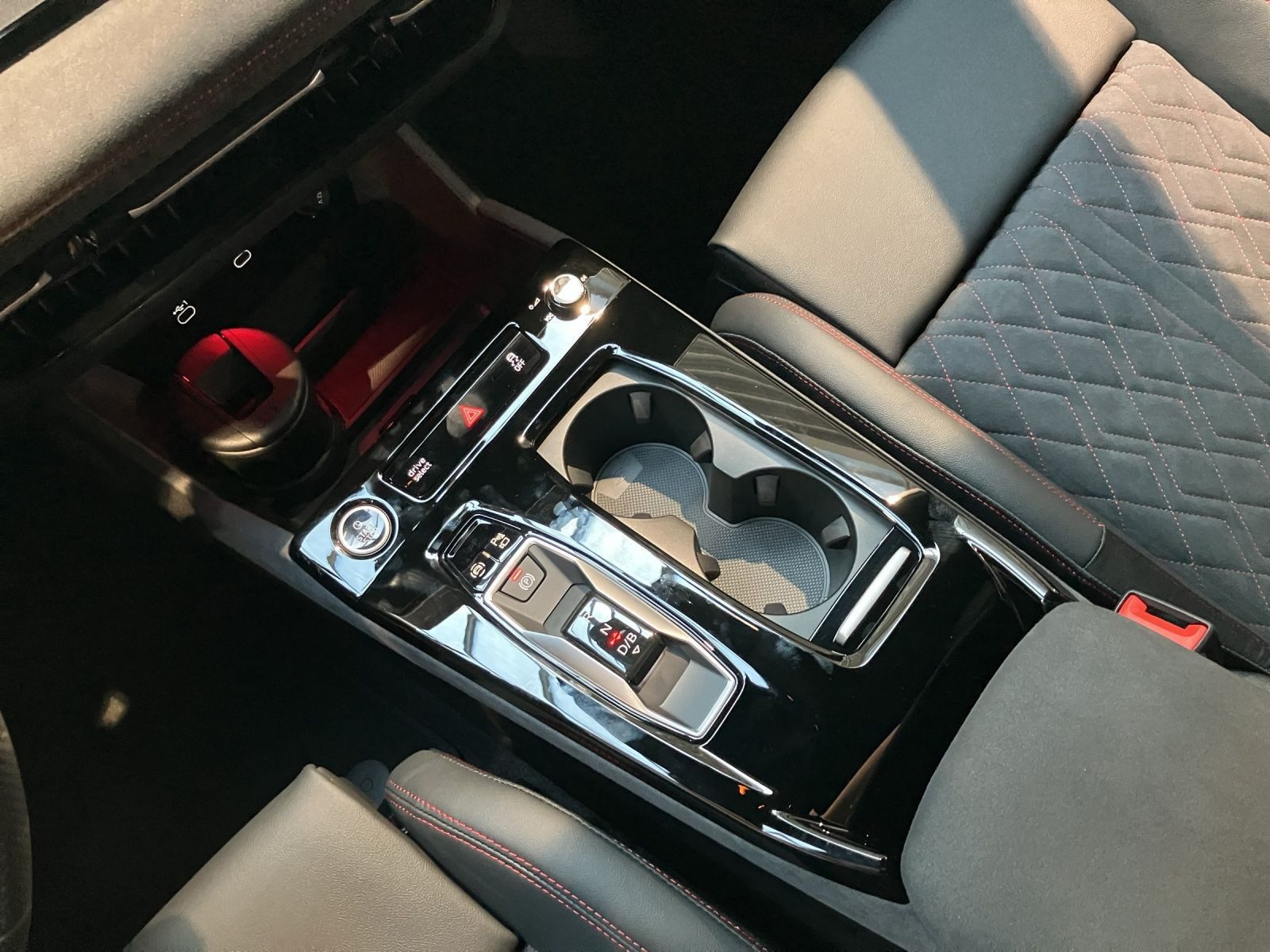 Audi Q6 e-tron – Bild 11