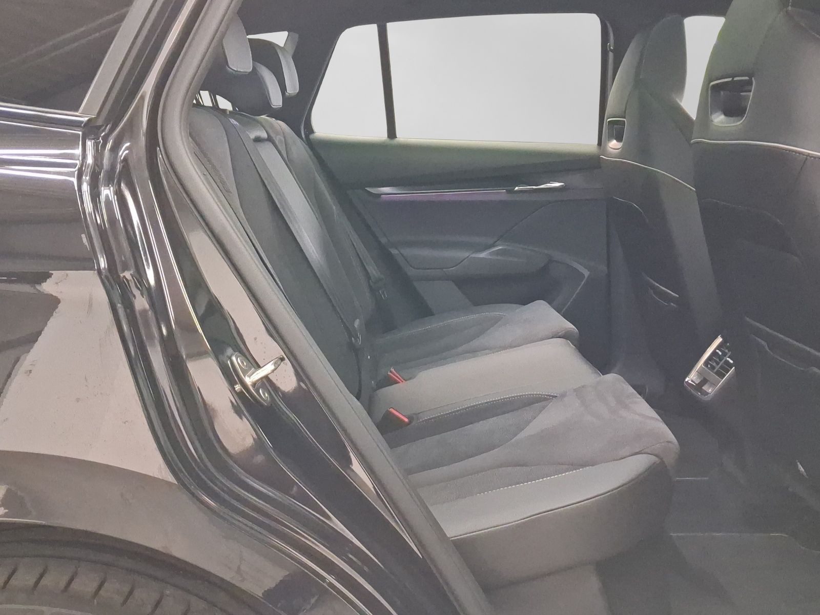 Skoda Enyaq – Foto 6