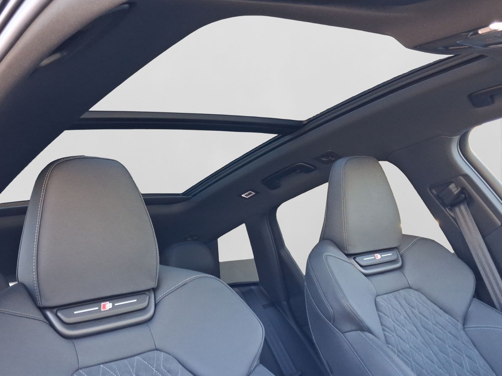 Audi Q6 e-tron – Bild 18