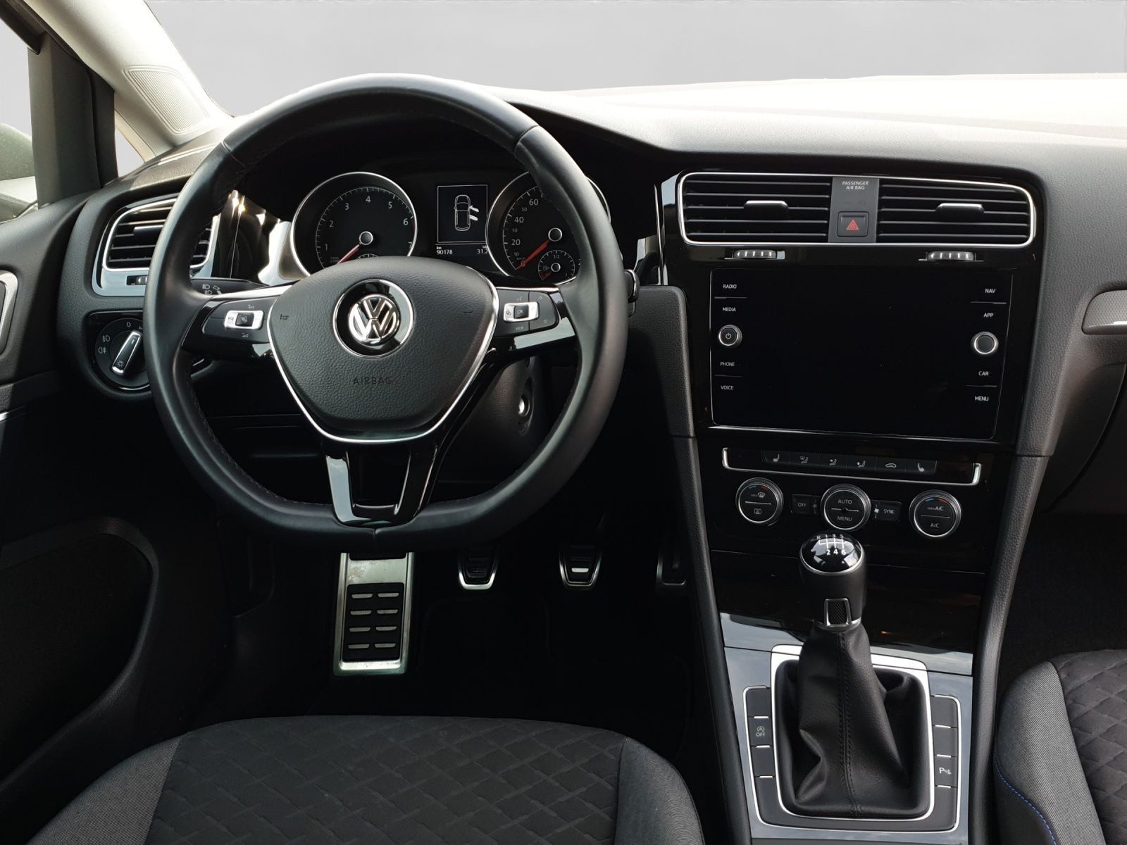 Volkswagen Golf – Foto 5