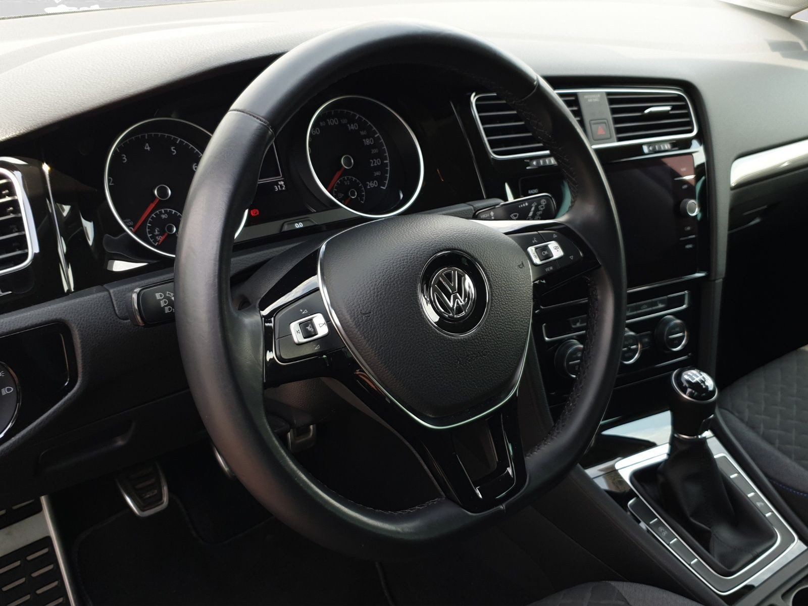 Volkswagen Golf – Foto 9
