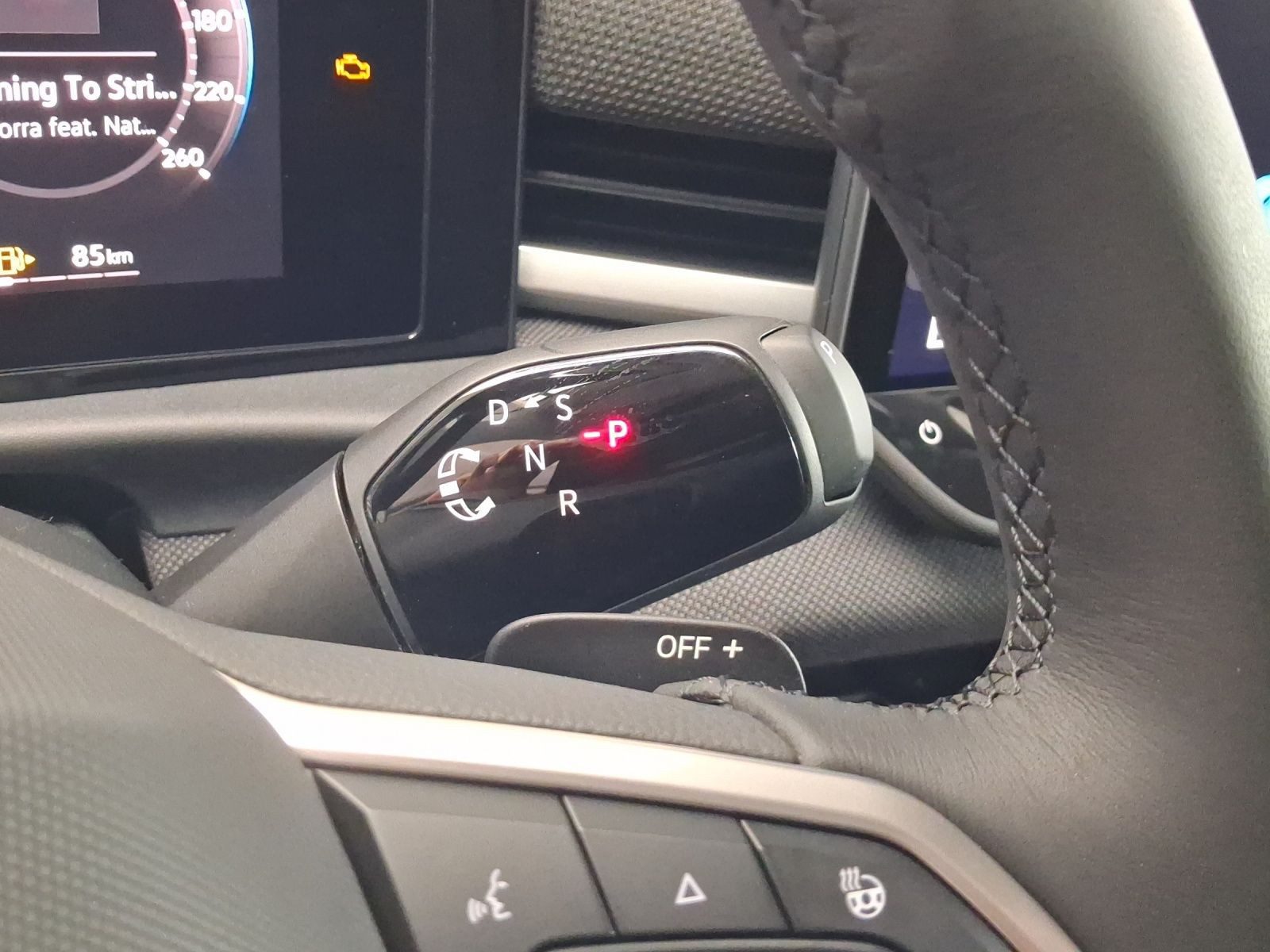 Volkswagen T-Roc – Foto 11