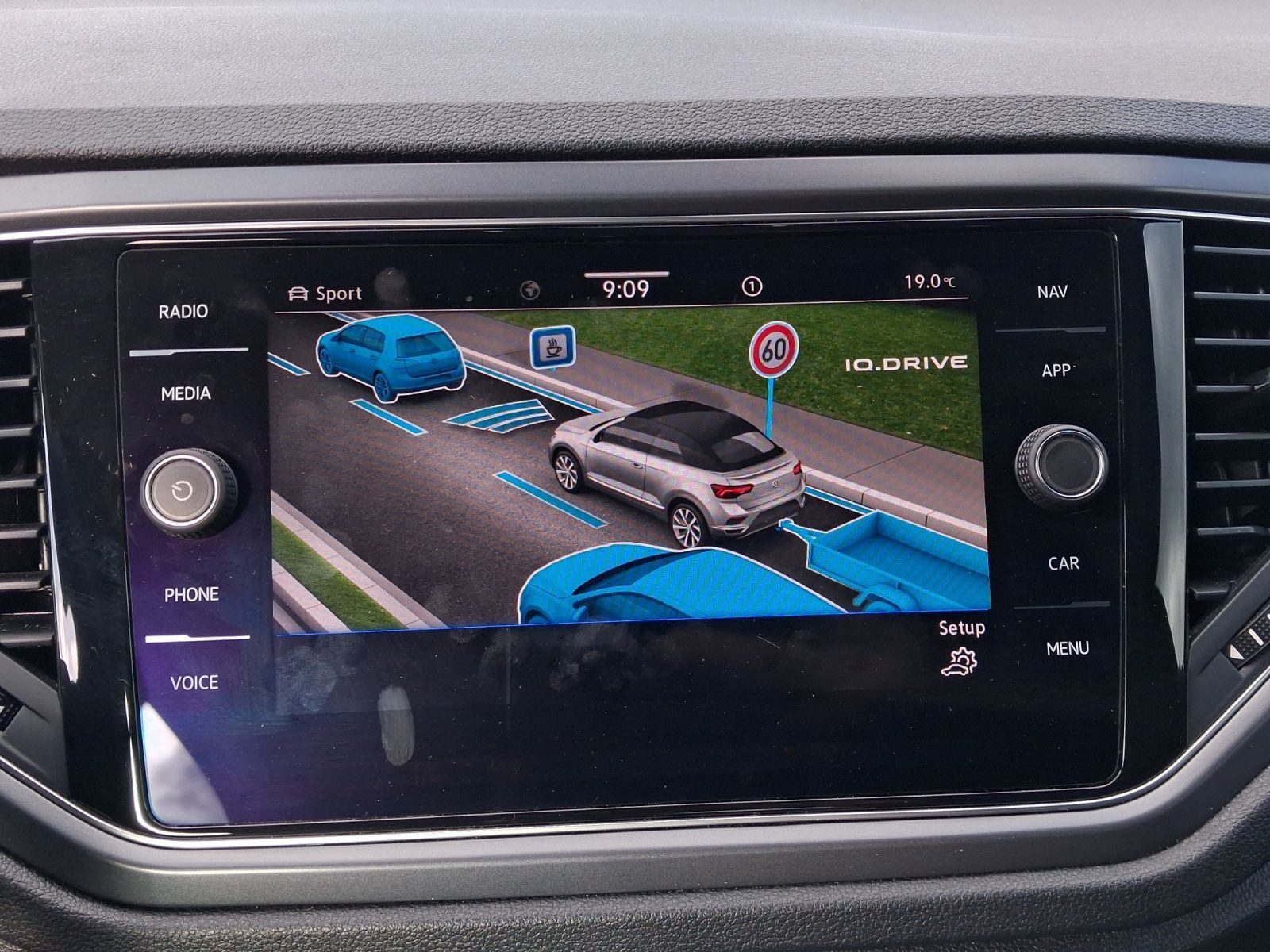 Volkswagen T-Roc Cabriolet – Bild 16