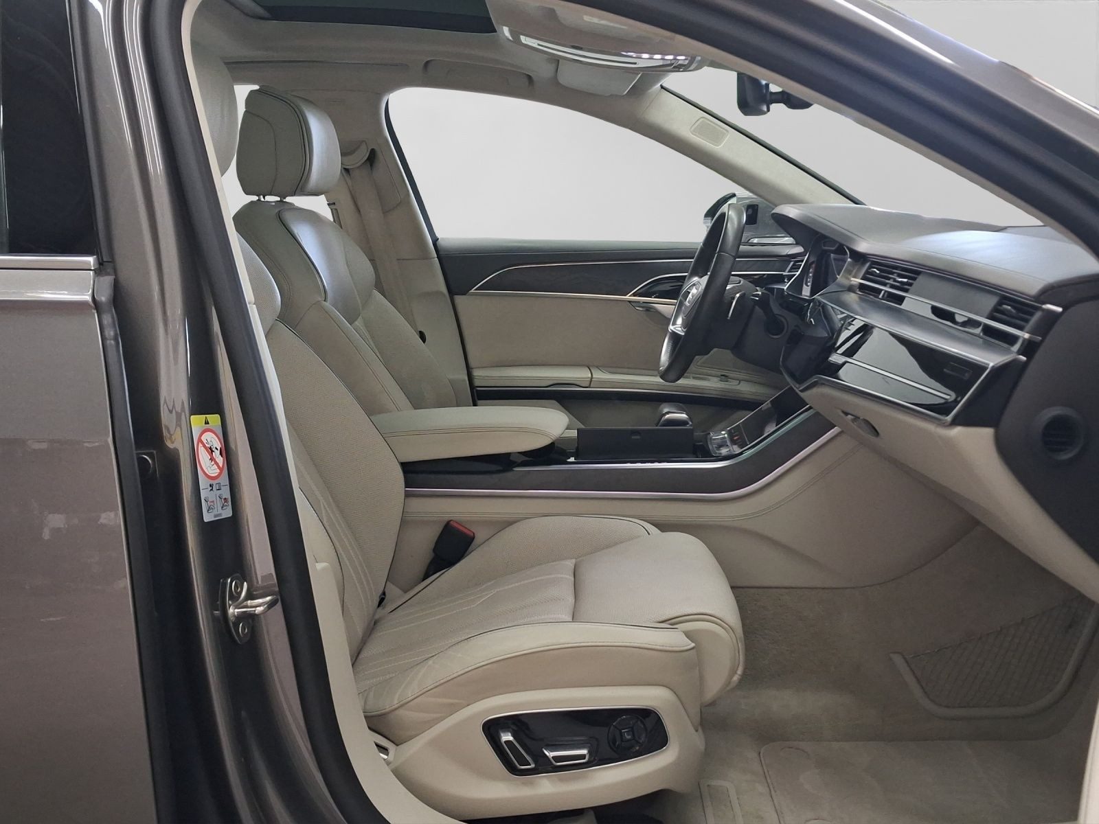 Audi A8 – Bild 4