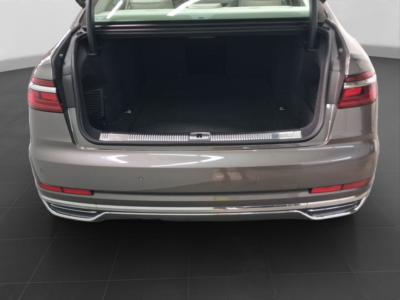 Audi A8 – Bild 17