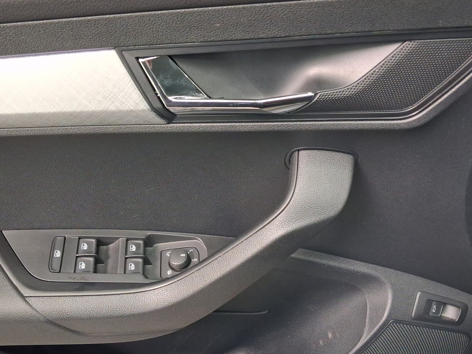 Skoda Karoq – Foto 8