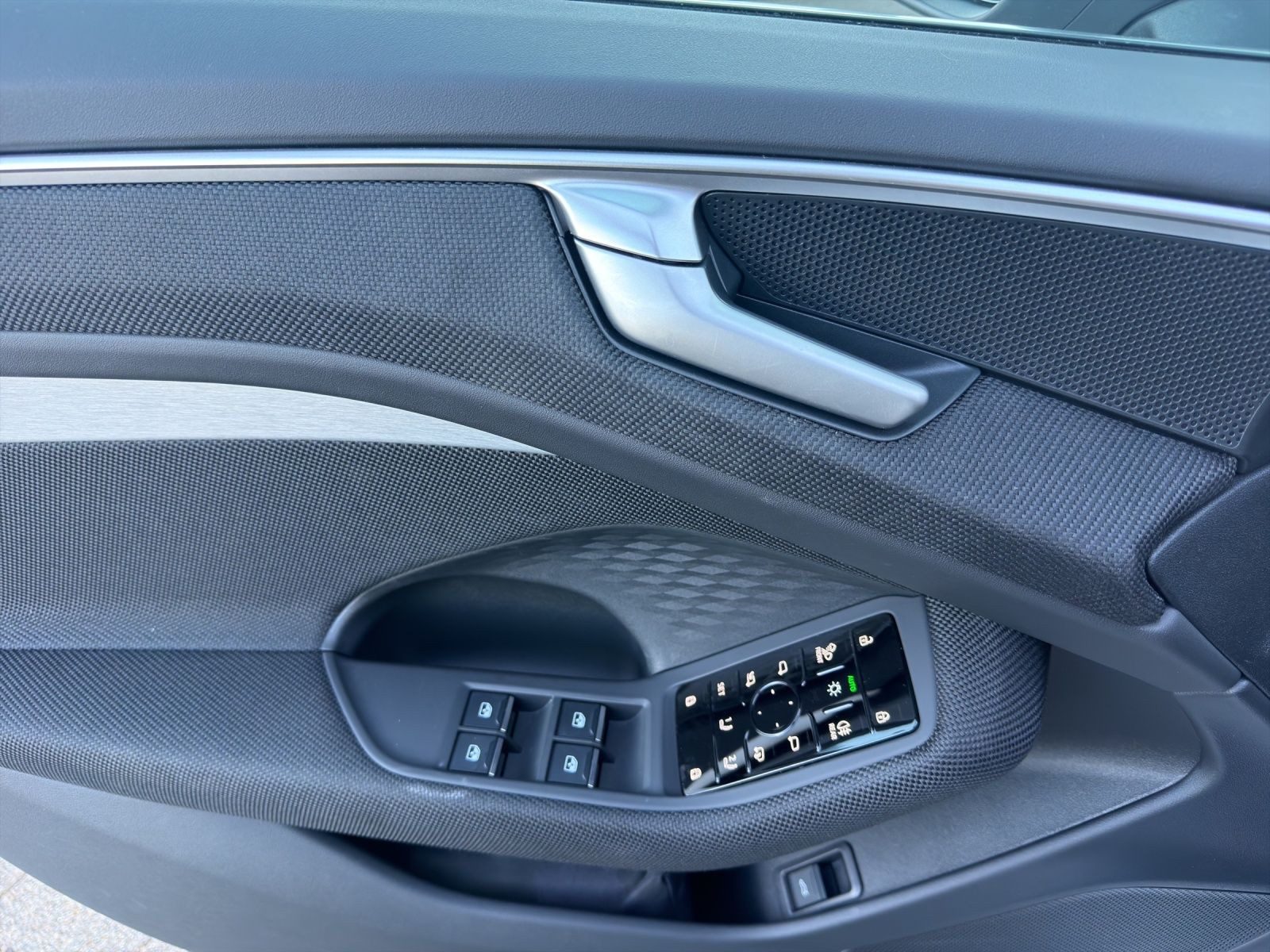 Audi A6 Avant – Bild 8