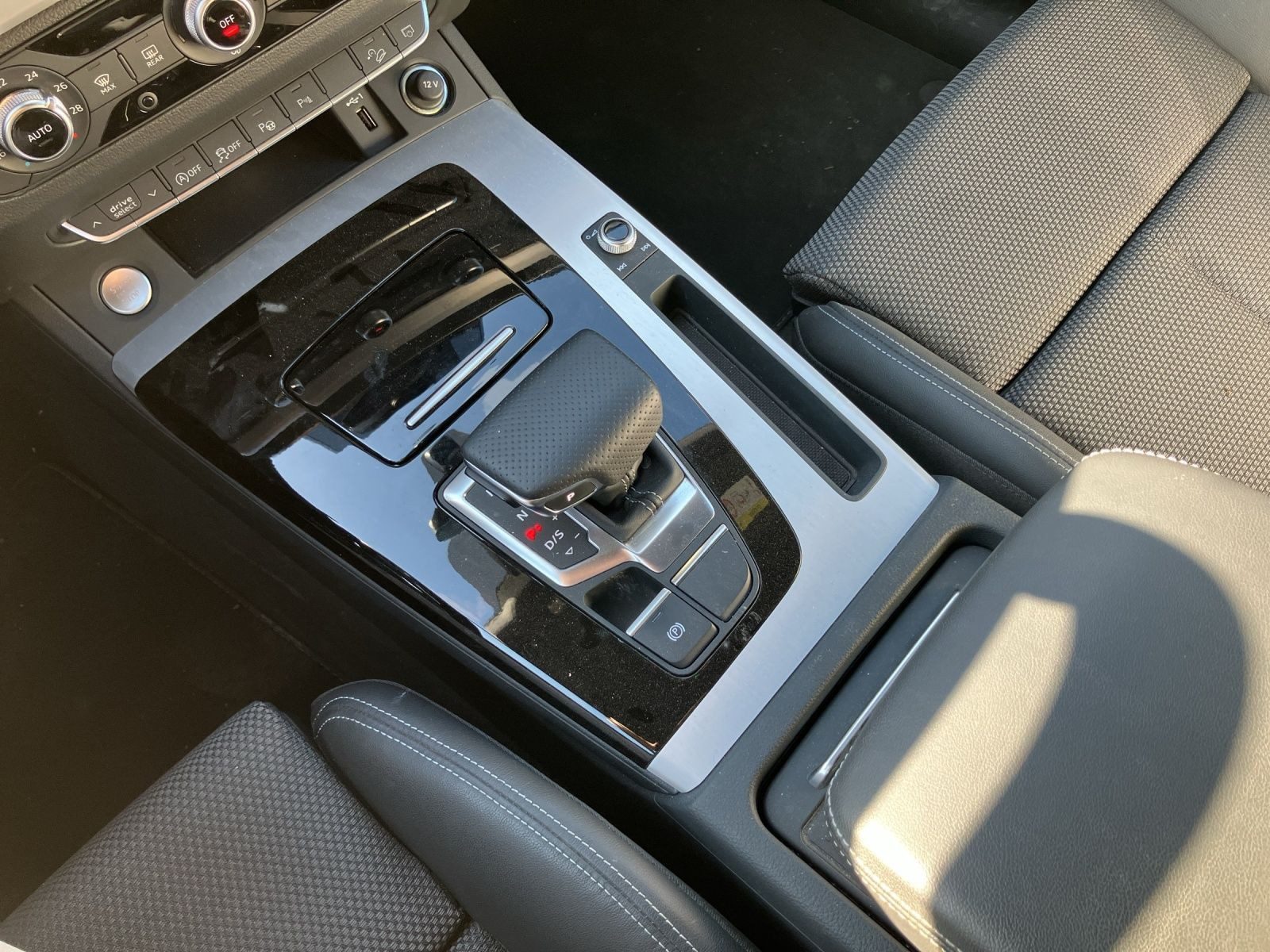 Audi Q5 – Foto 11