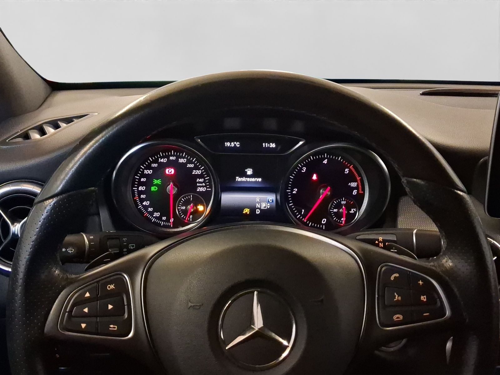 Mercedes-Benz CLA Shooting Brake – Bild 10