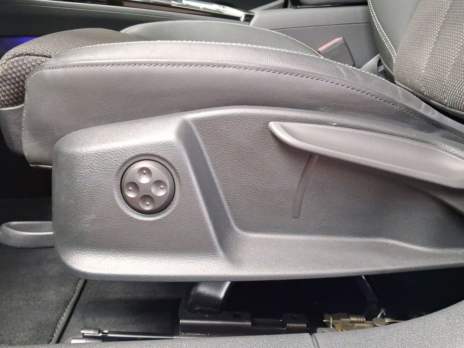 Audi A4 Avant – Foto 15