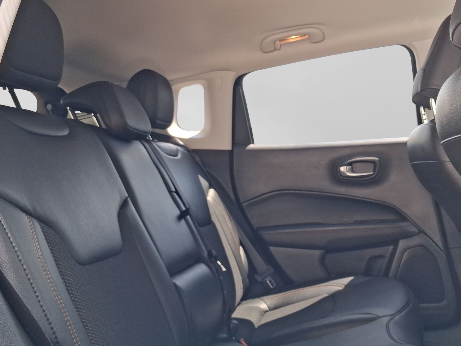 Jeep Compass – Bild 6