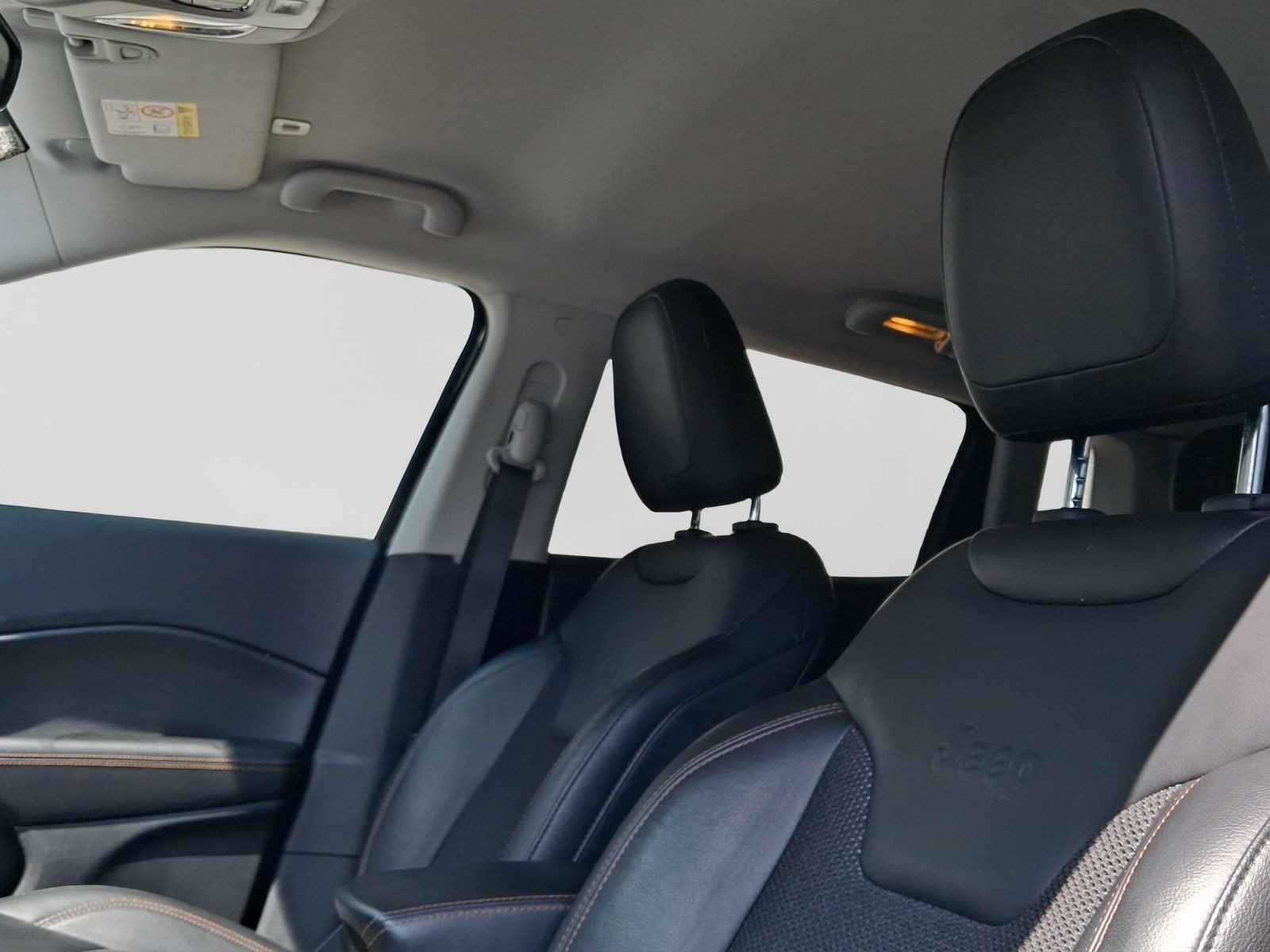 Jeep Compass – Bild 17